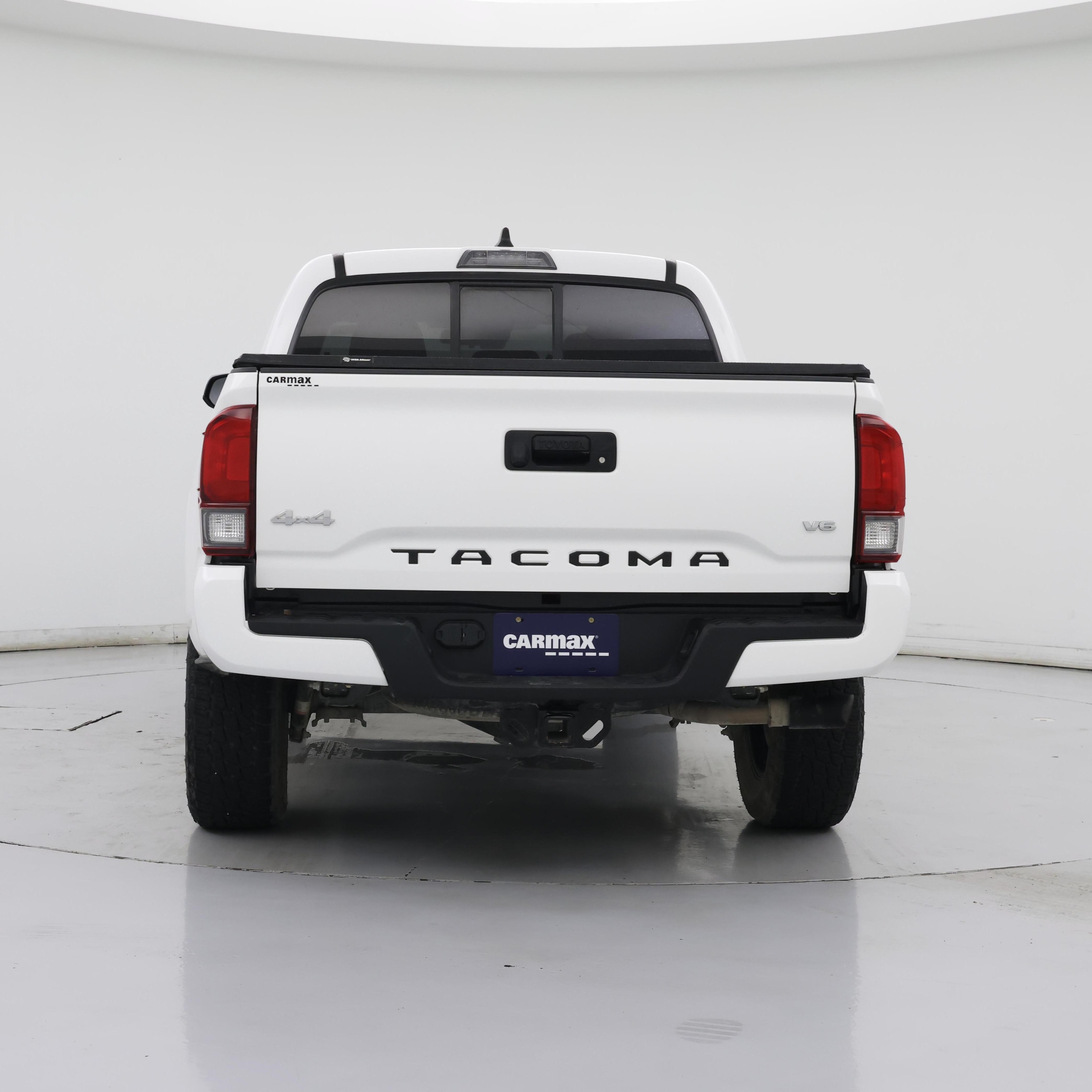 Thumbnail: 2023 Toyota Tacoma - 6