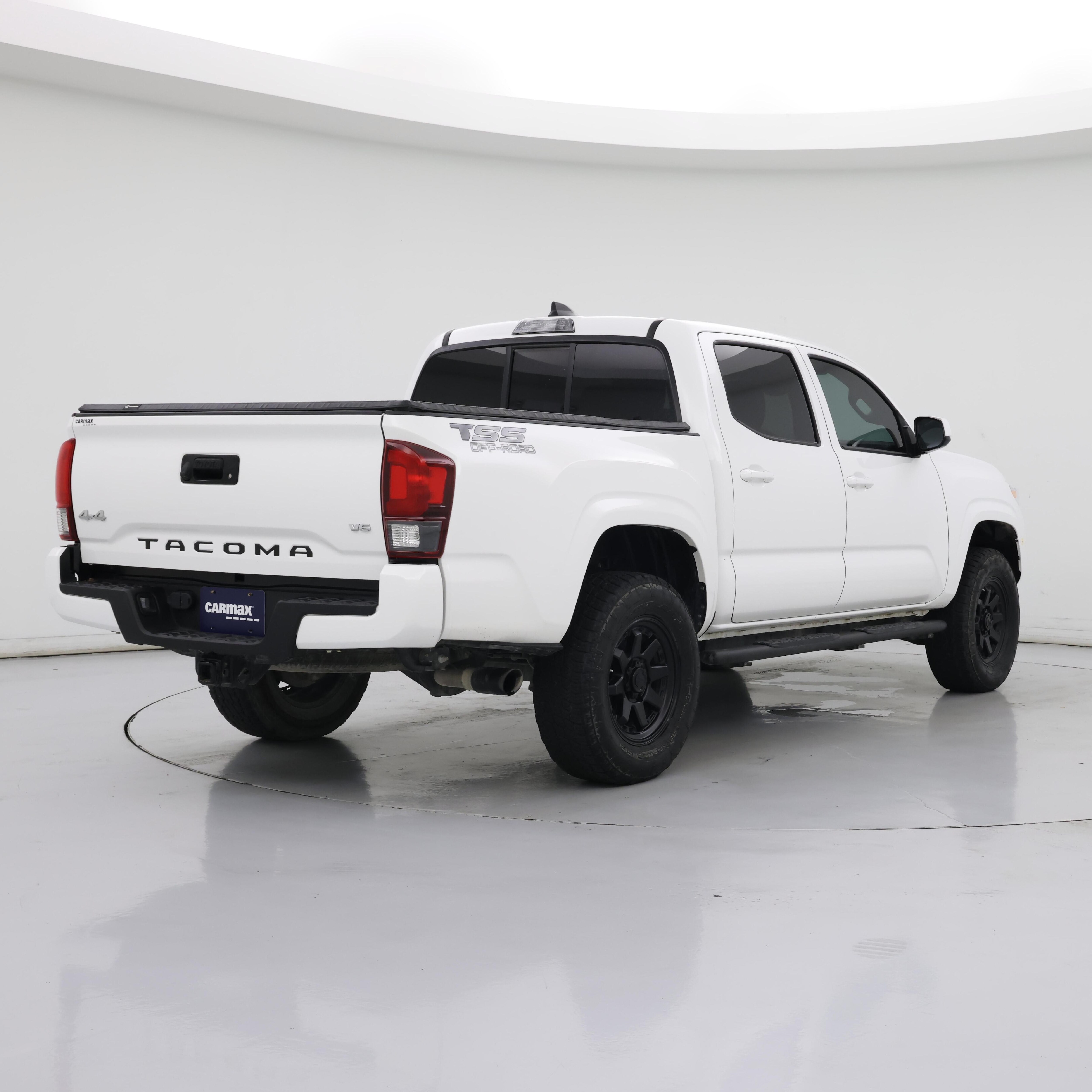 Thumbnail: 2023 Toyota Tacoma - 8