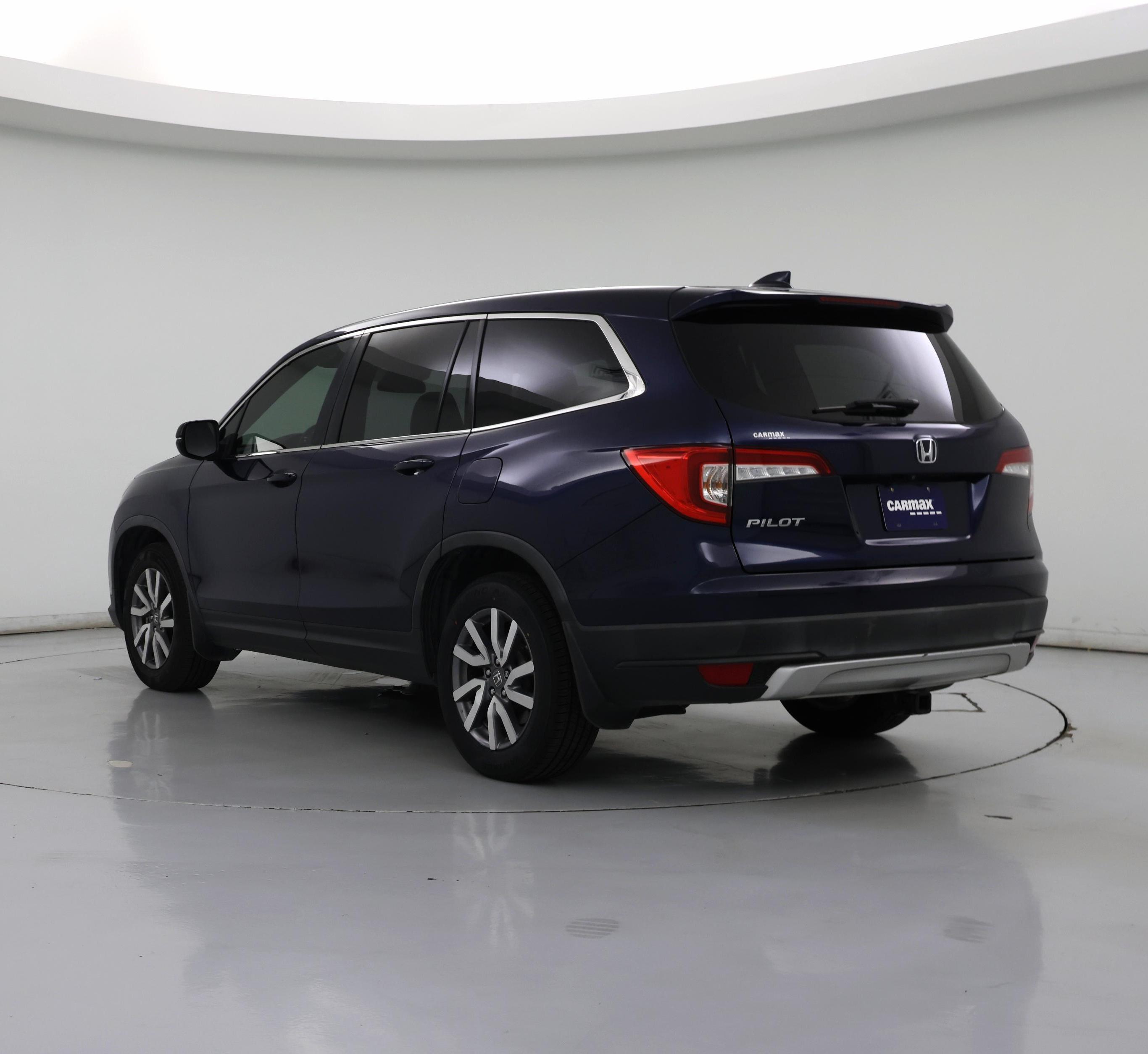 Thumbnail: 2019 Honda Pilot - 2