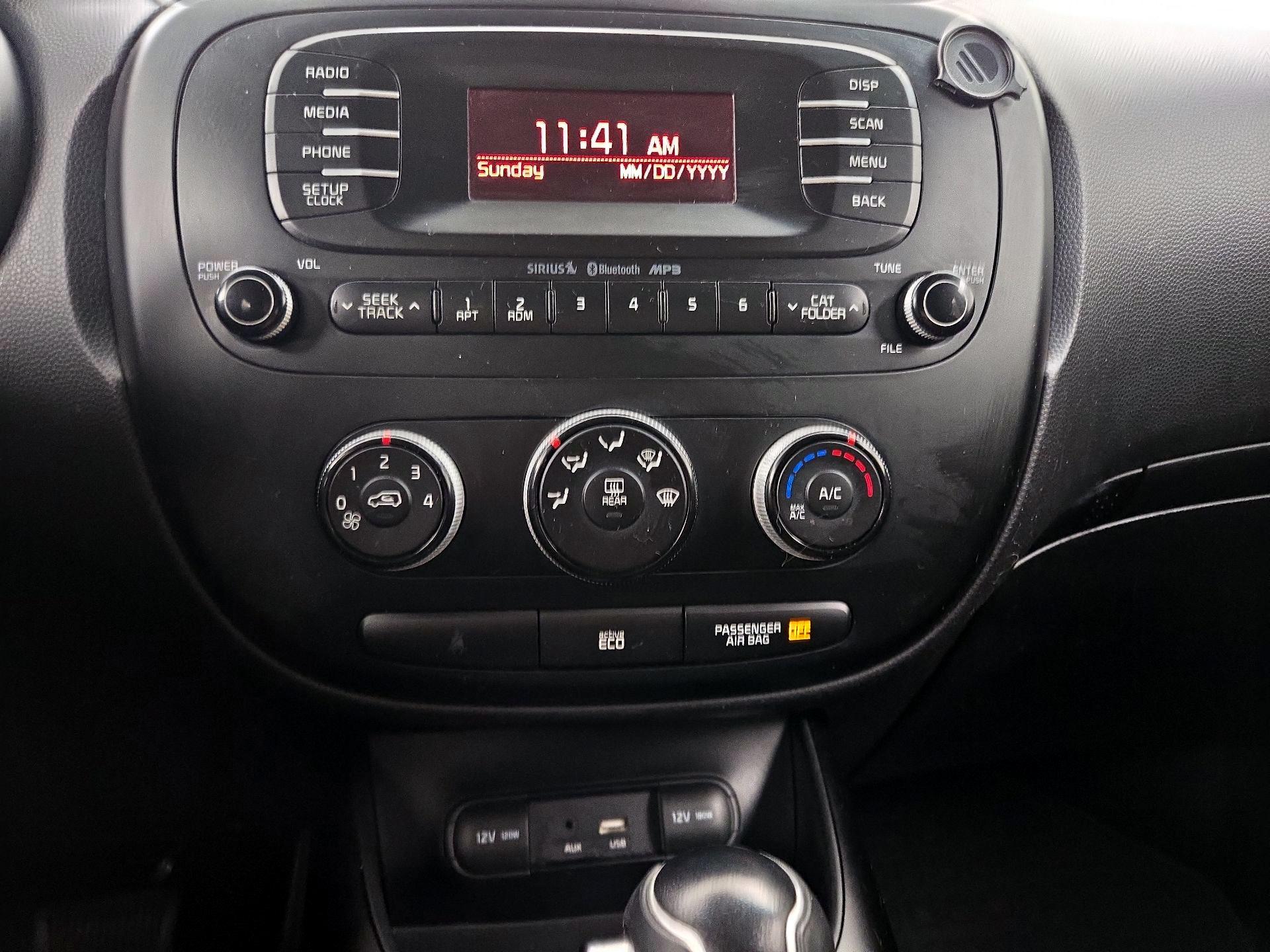 Thumbnail: 2016 Kia Soul - 15