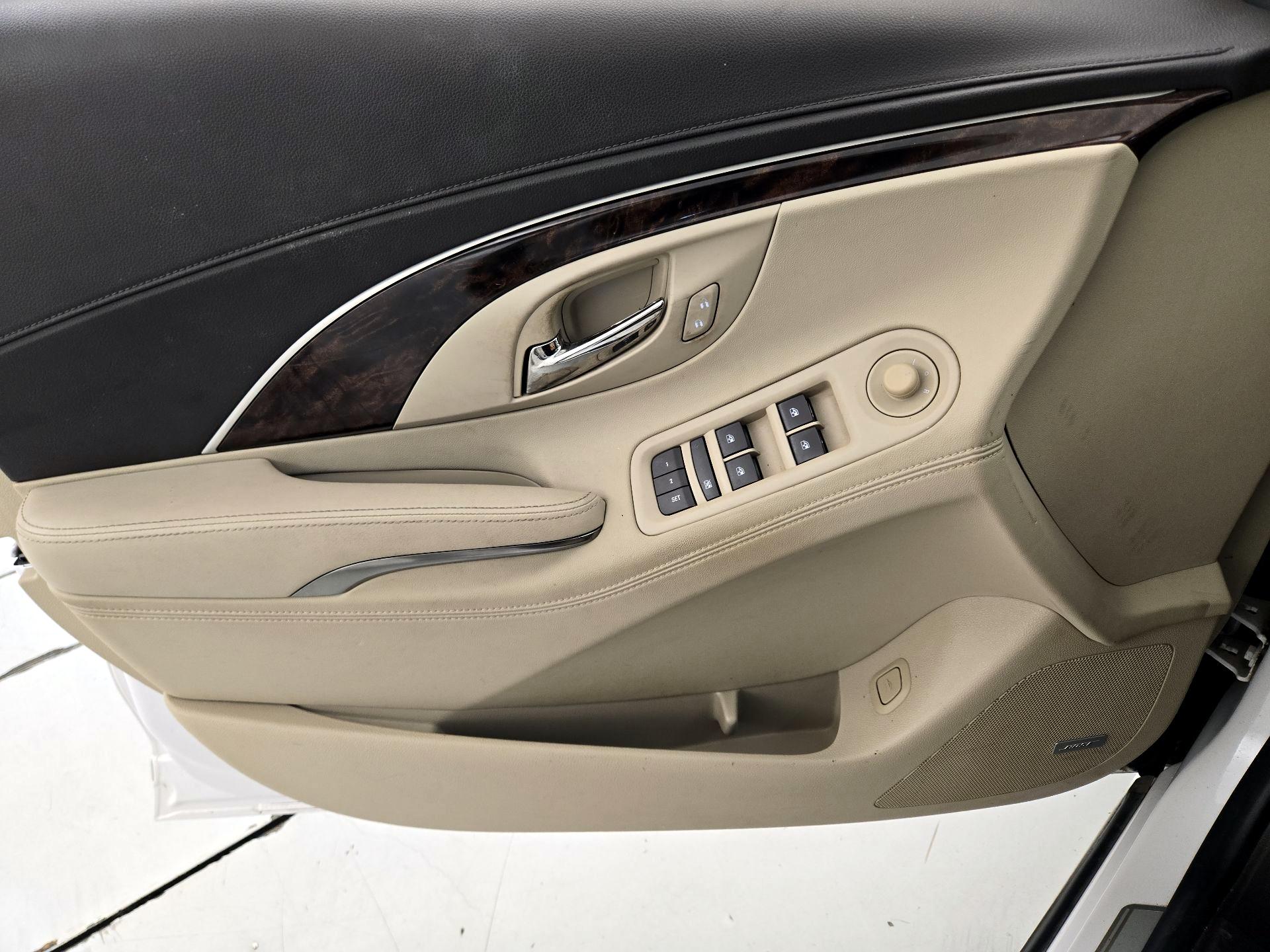 Thumbnail: 2015 Buick LaCrosse - 12