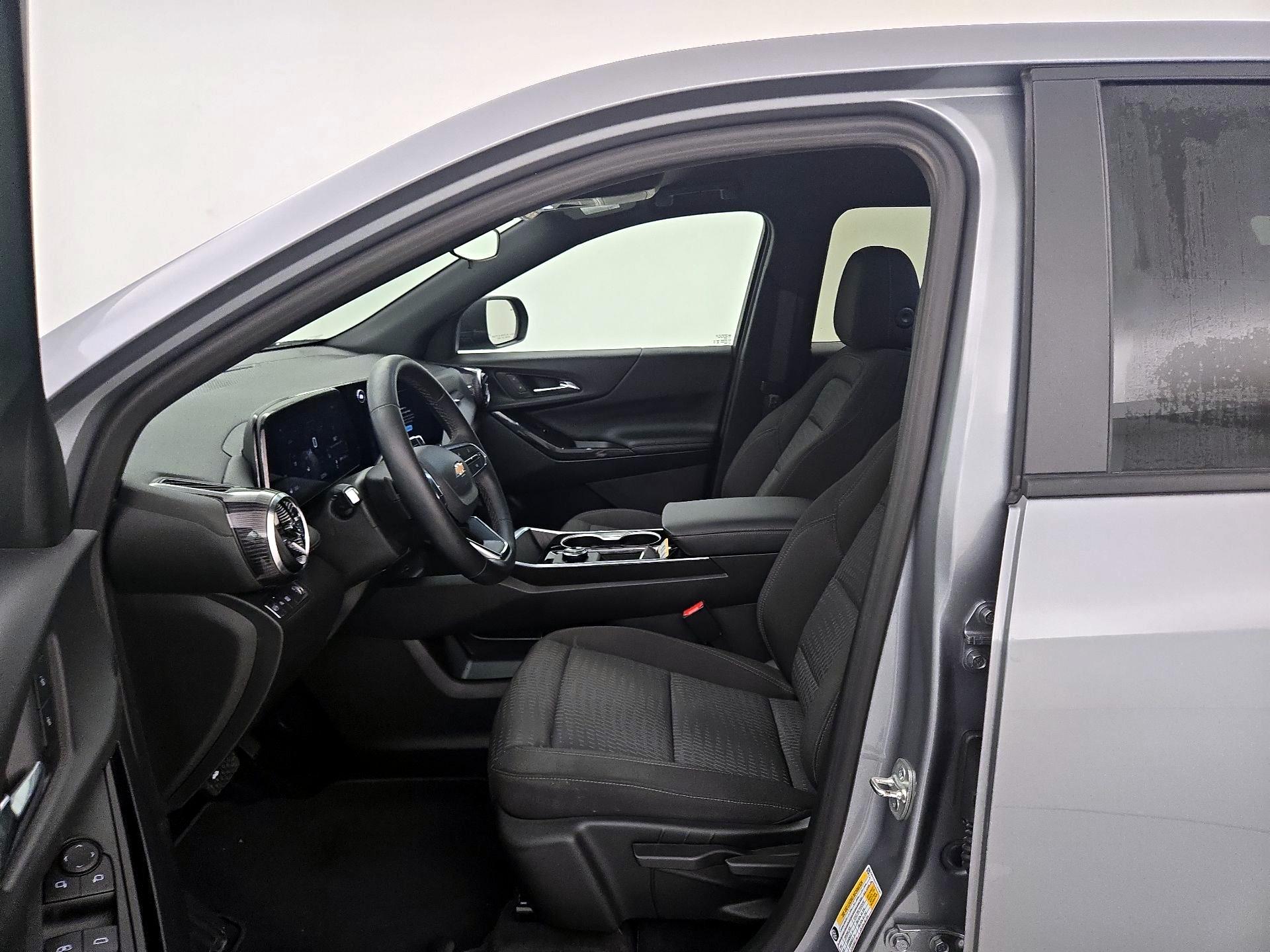 Thumbnail: 2026 Chevrolet Equinox - 11