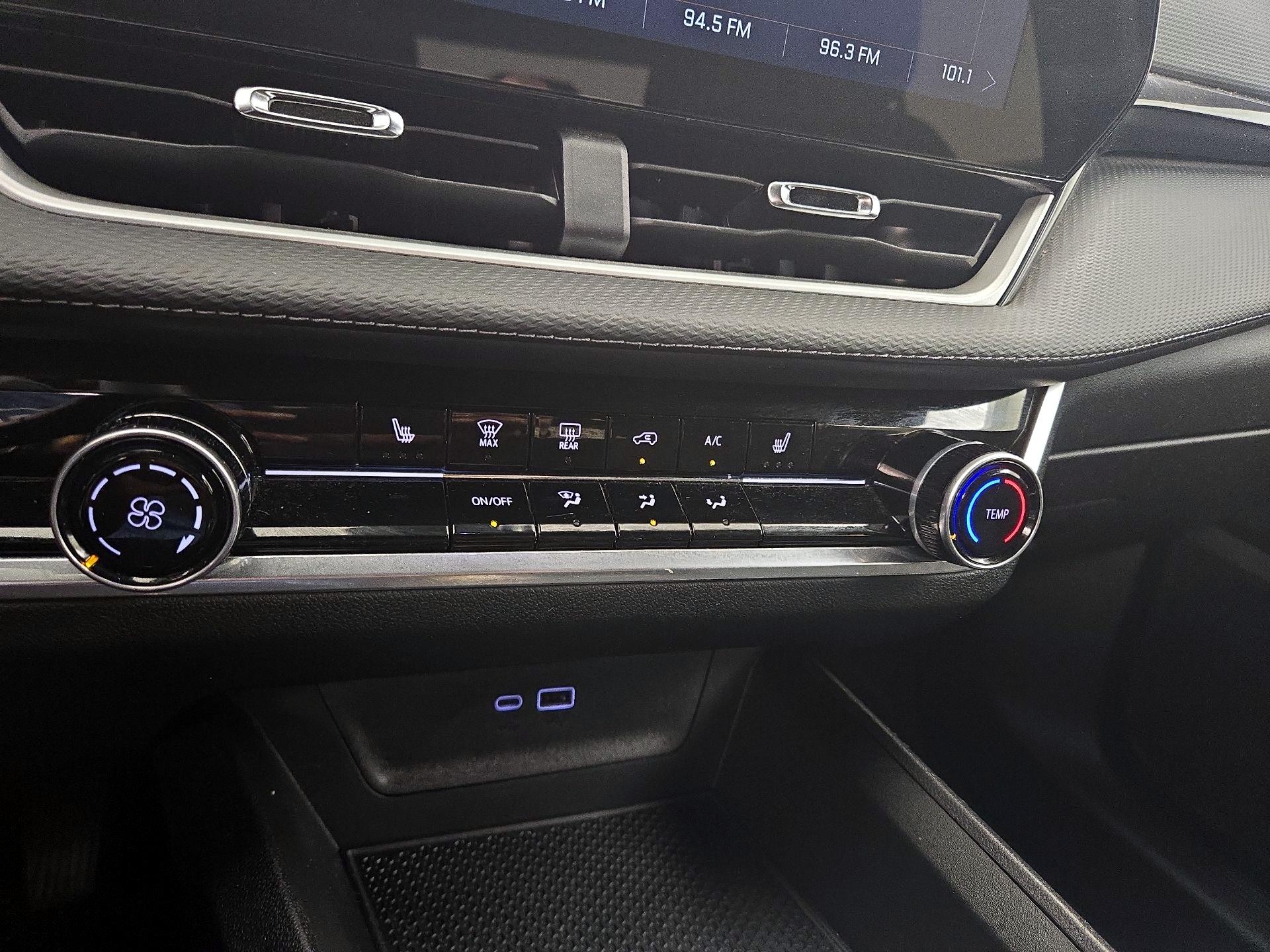 Thumbnail: 2026 Chevrolet Equinox - 17