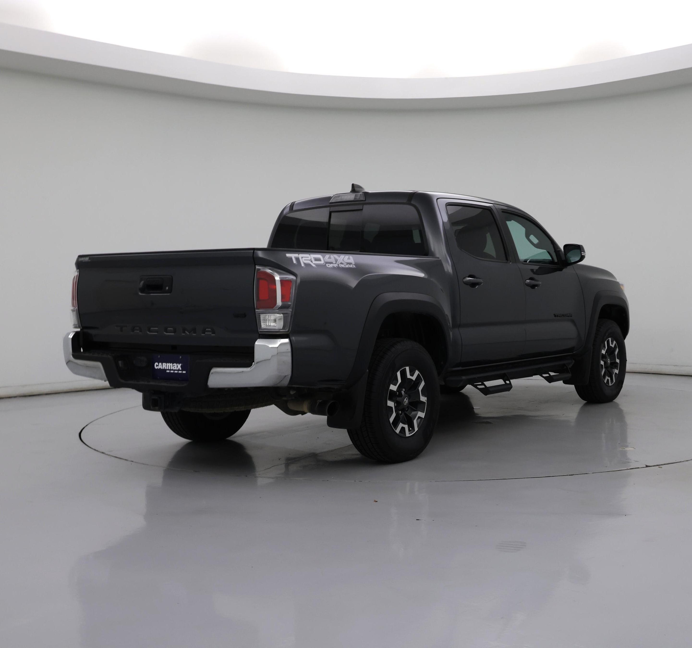 Thumbnail: 2022 Toyota Tacoma - 8