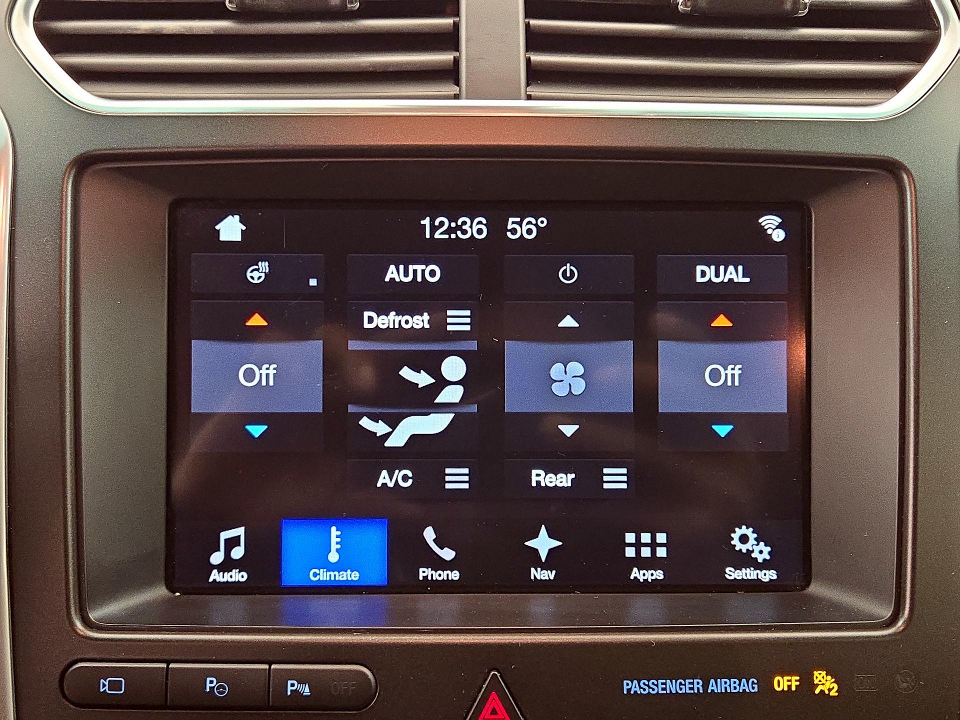 Thumbnail: 2017 Ford Explorer - 17