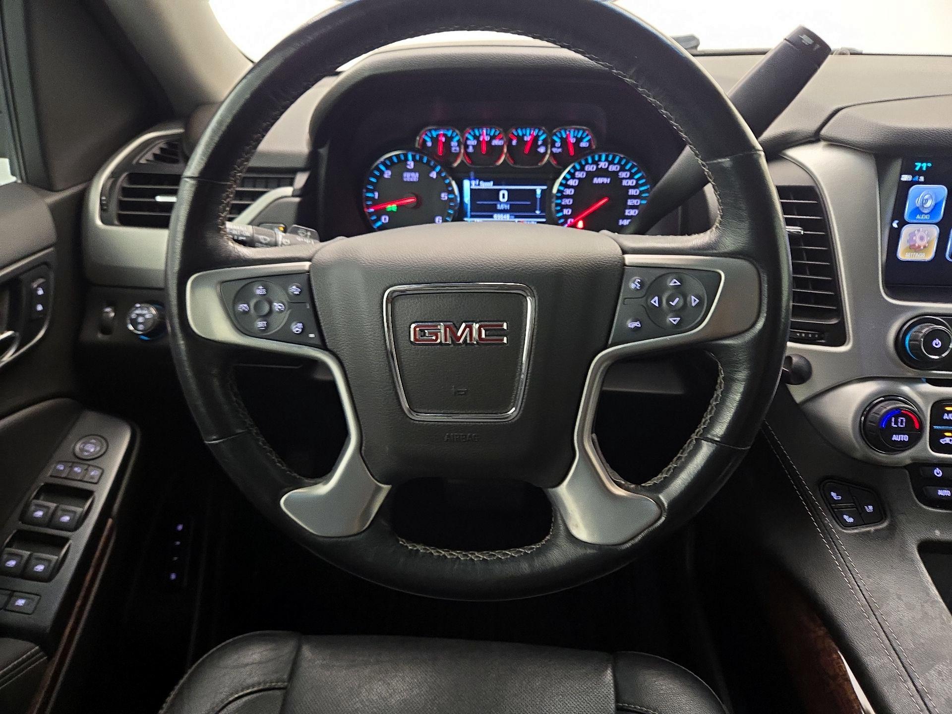 Thumbnail: 2019 GMC Yukon XL - 10