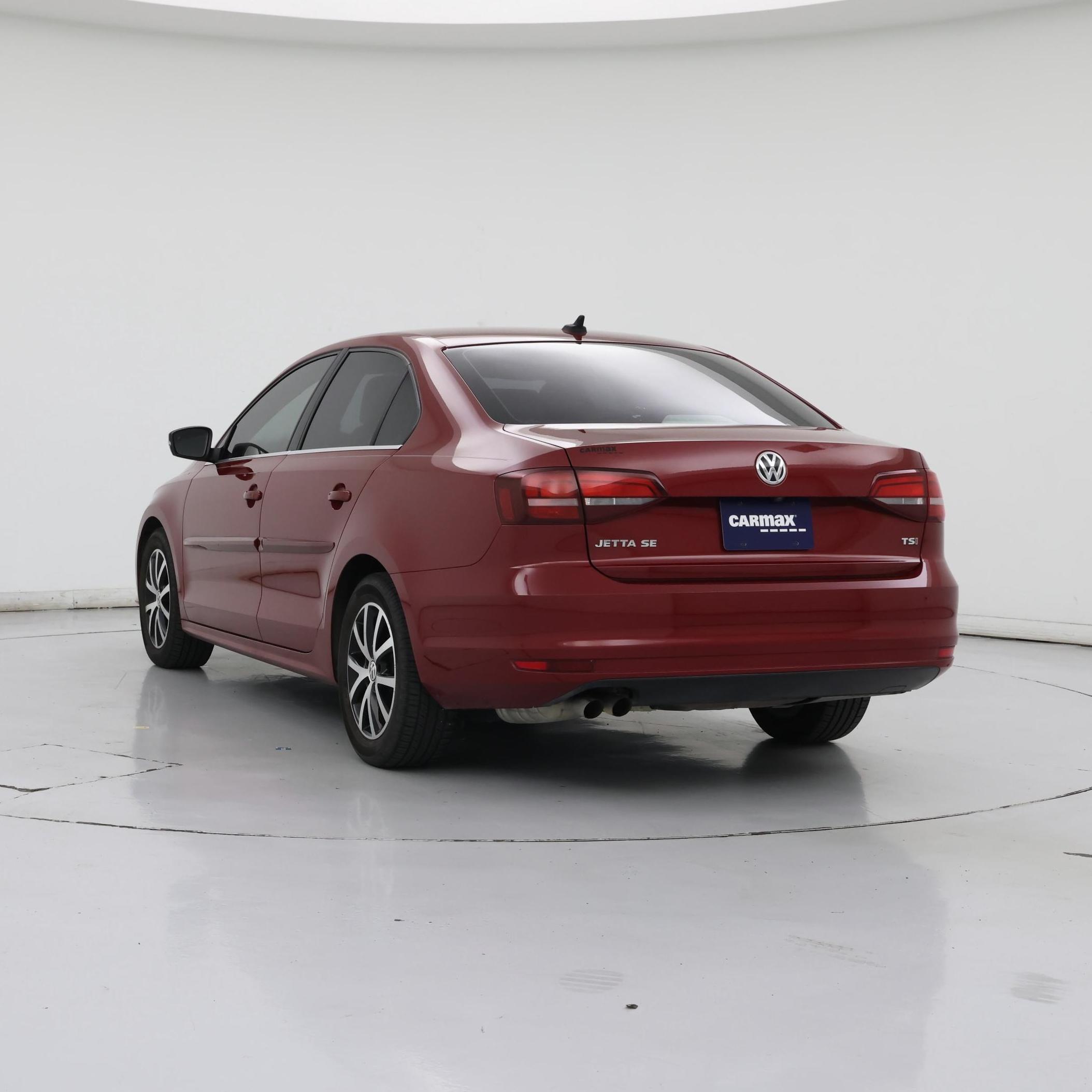Thumbnail: 2017 Volkswagen Jetta - 2
