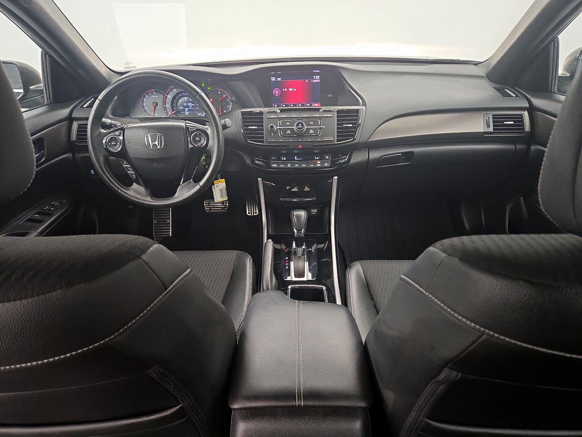 Thumbnail: 2017 Honda Accord - 9
