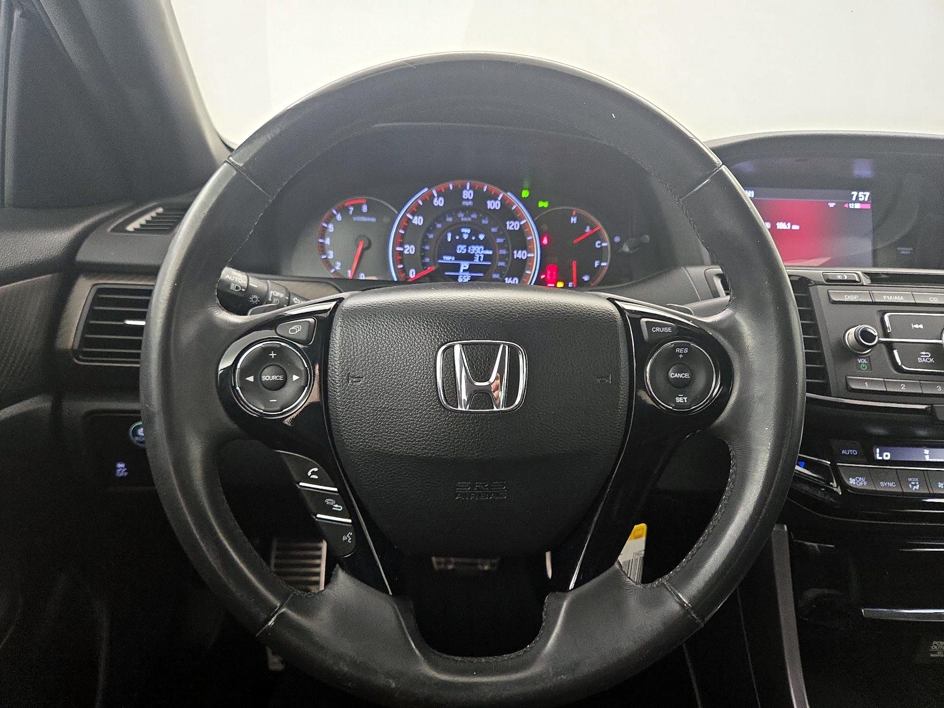 Thumbnail: 2017 Honda Accord - 10