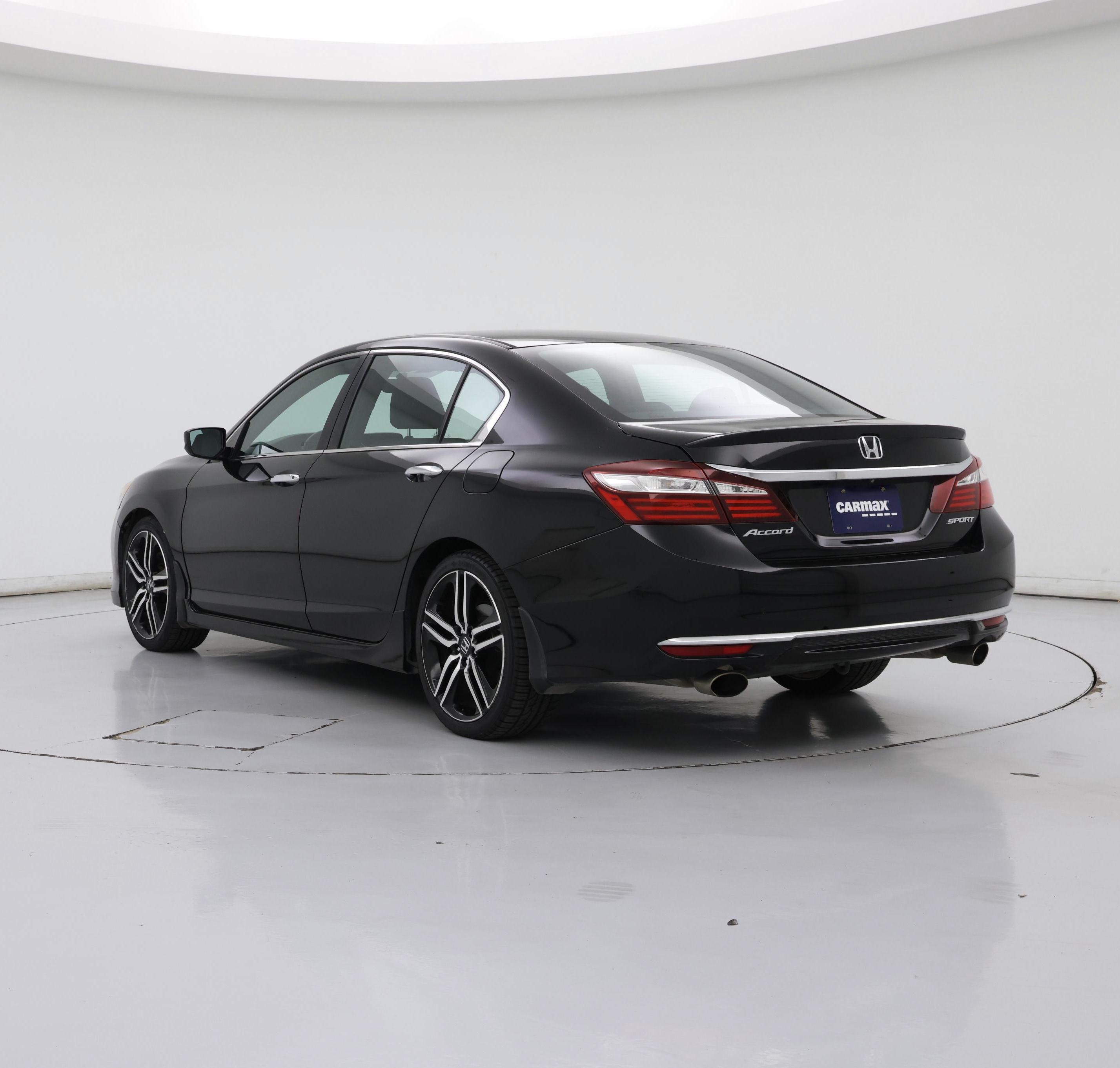 Thumbnail: 2017 Honda Accord - 2