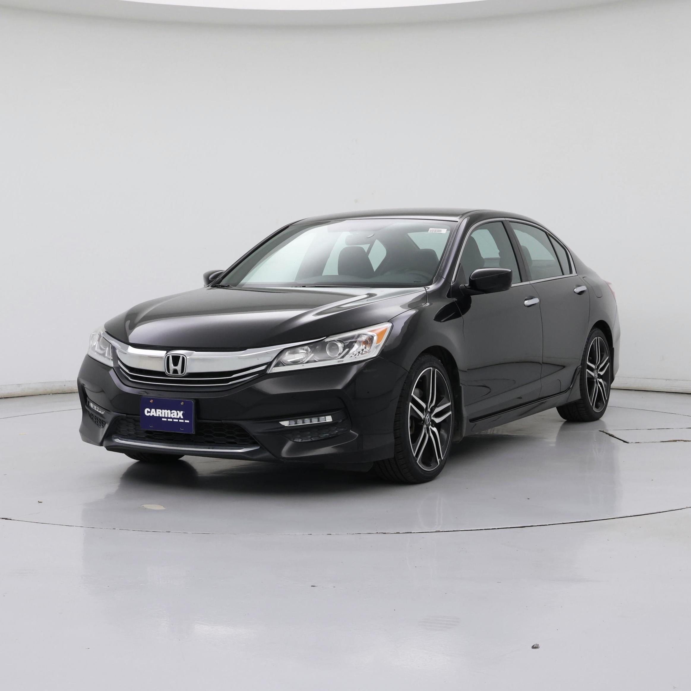 Thumbnail: 2017 Honda Accord - 4