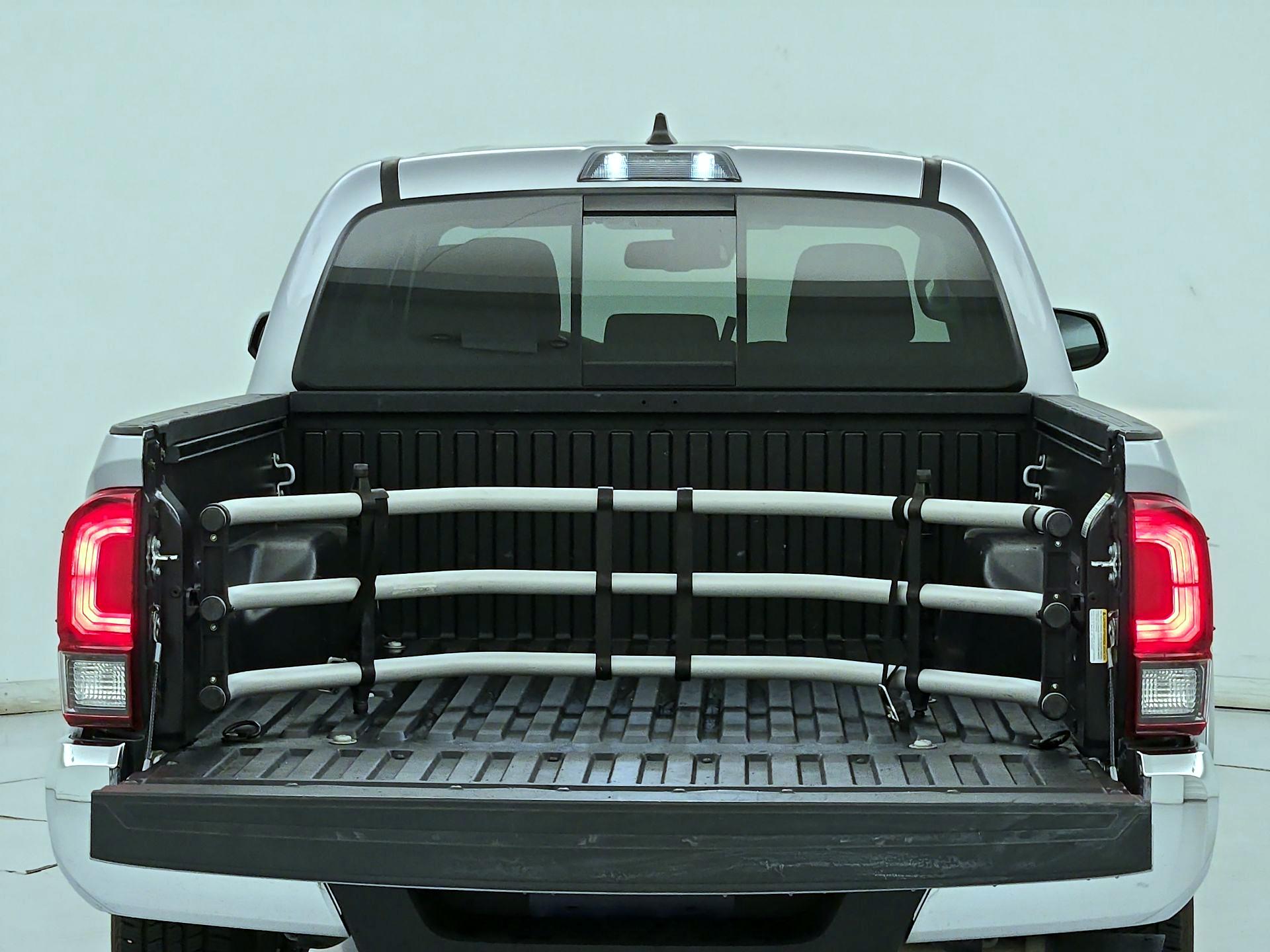 Thumbnail: 2021 Toyota Tacoma - 20