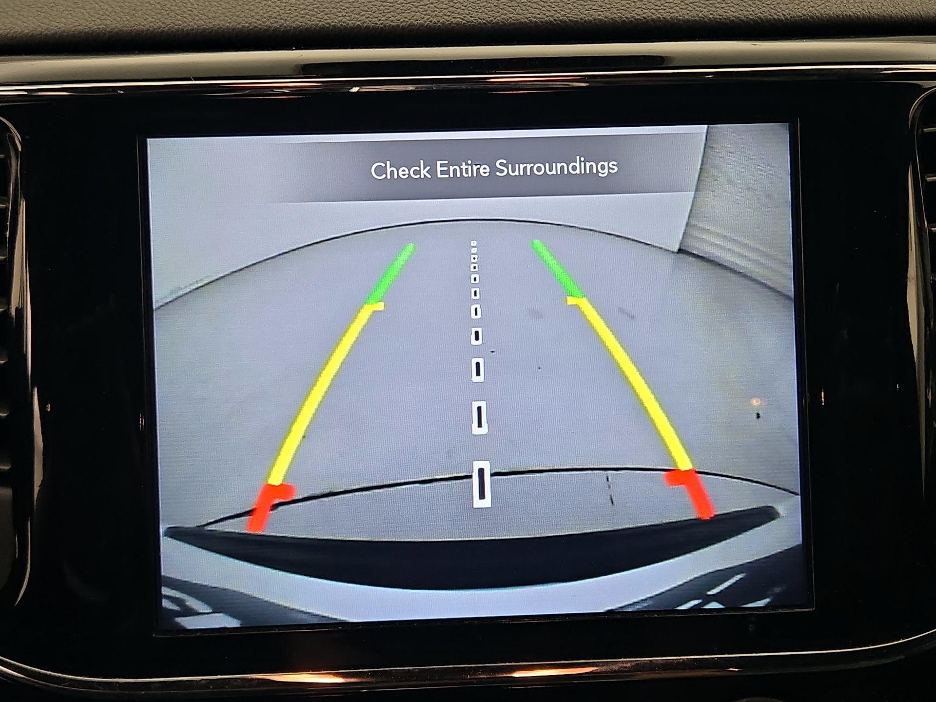 Thumbnail: 2020 Jeep Grand Cherokee - 15