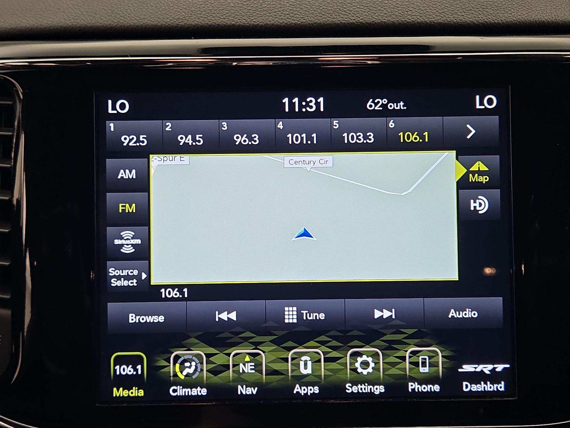 Thumbnail: 2020 Jeep Grand Cherokee - 16