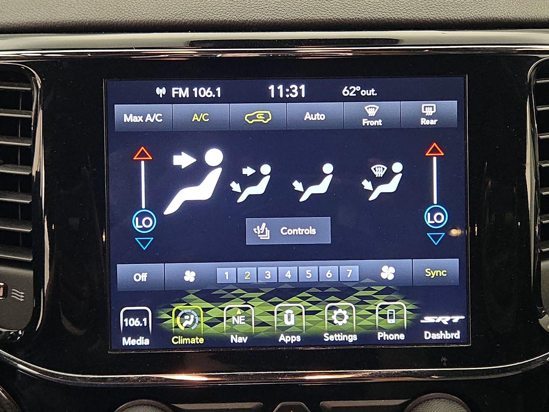 Thumbnail: 2020 Jeep Grand Cherokee - 17