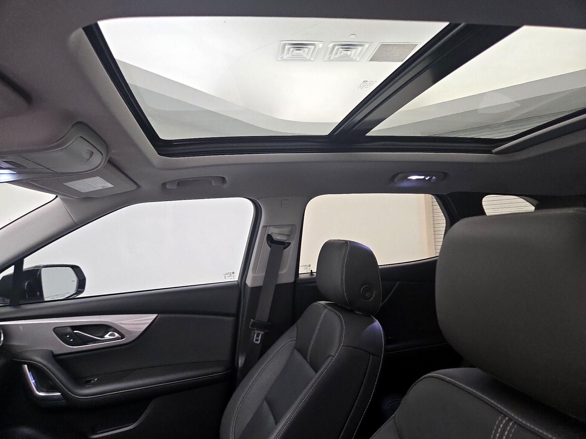 Thumbnail: 2023 Chevrolet Blazer - 19