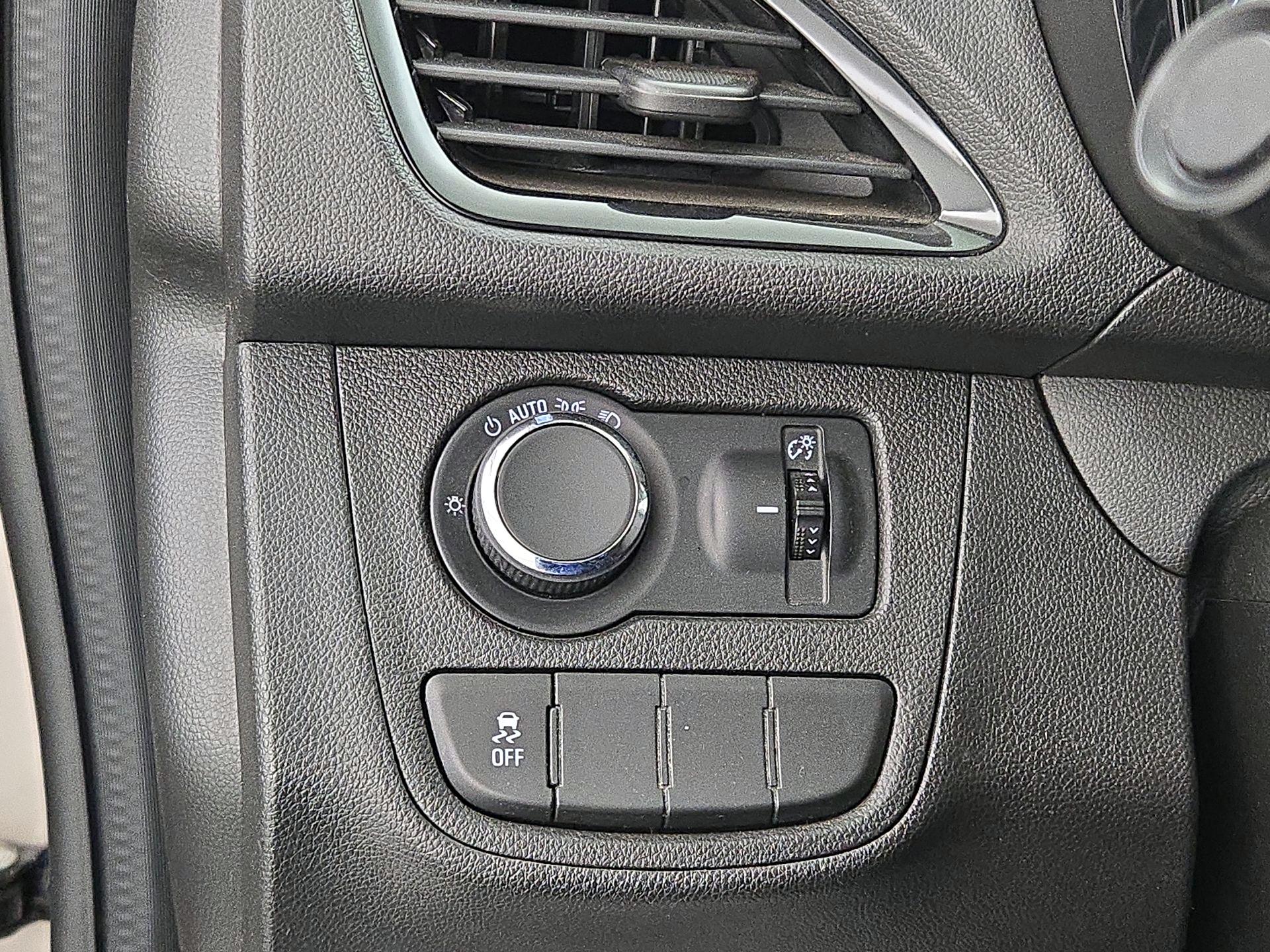 Thumbnail: 2017 Chevrolet Spark - 13