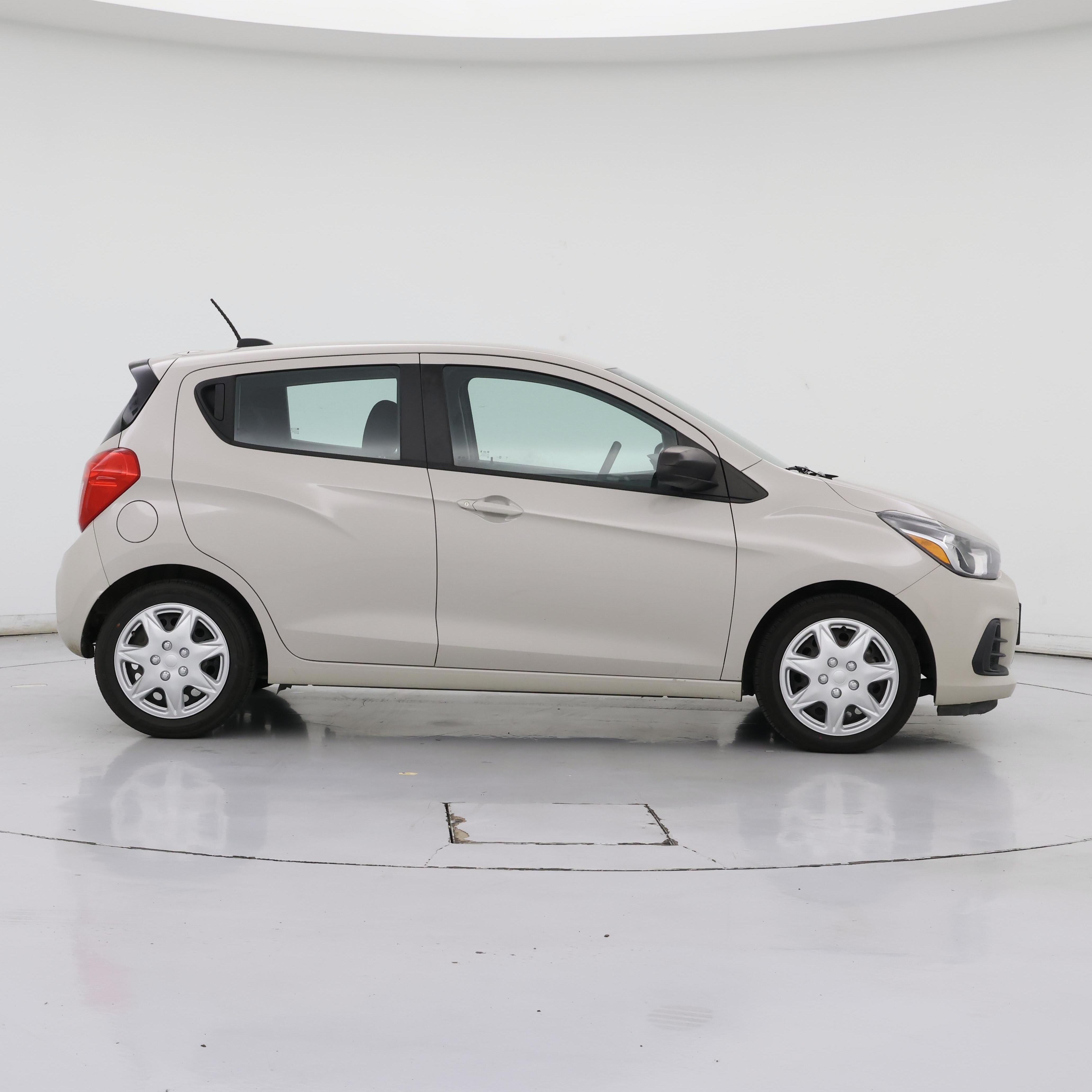 Thumbnail: 2017 Chevrolet Spark - 7