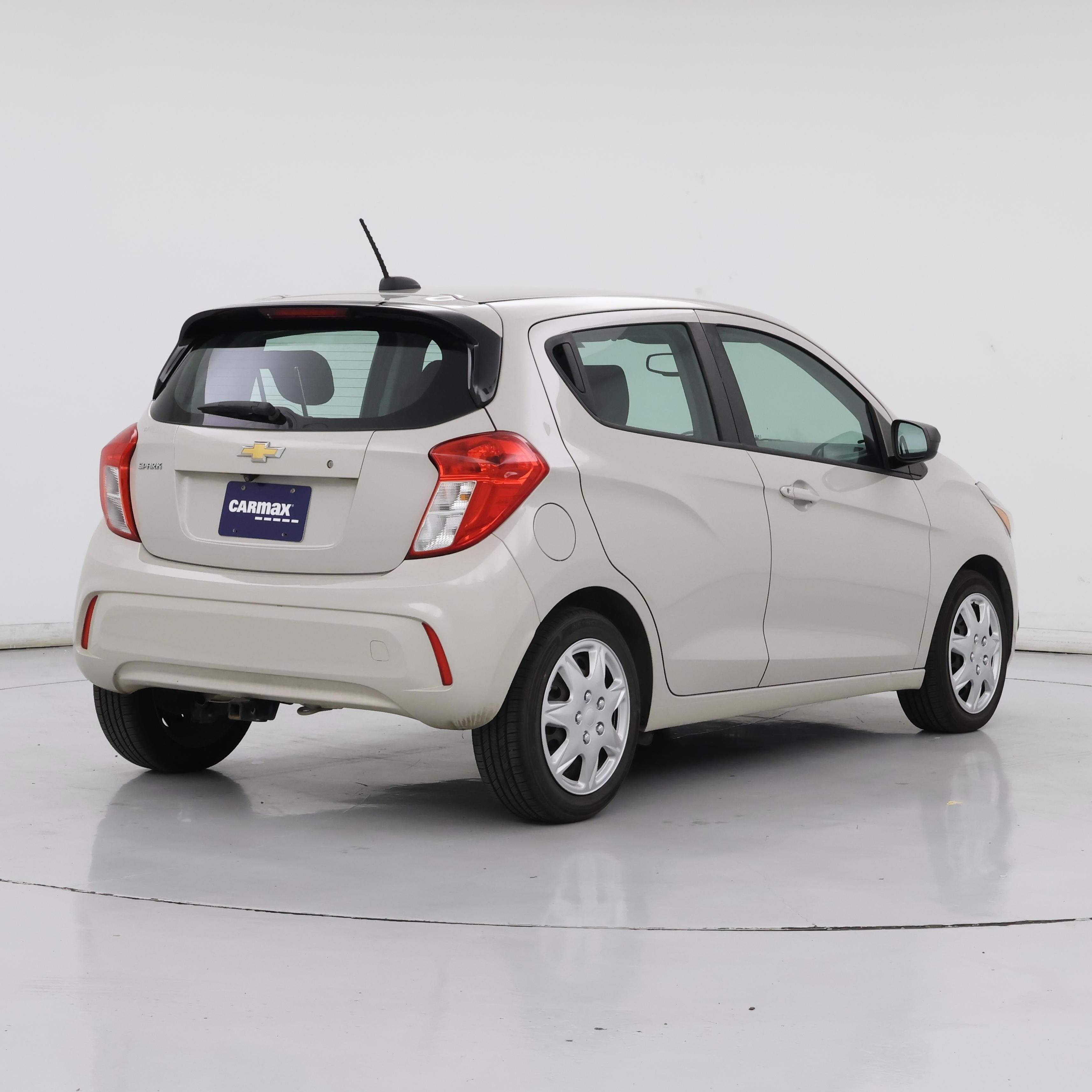 Thumbnail: 2017 Chevrolet Spark - 8