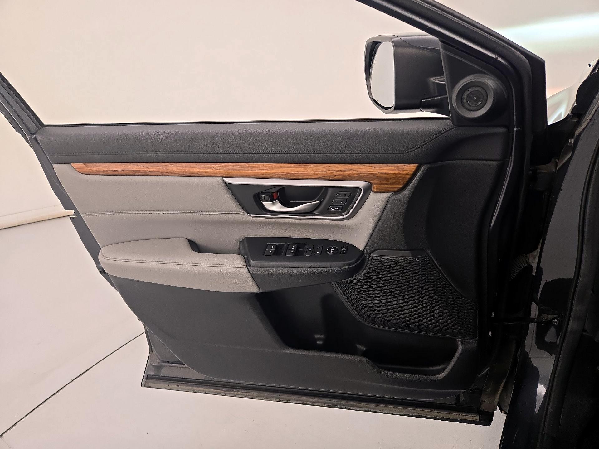 Thumbnail: 2017 Honda CR-V - 12