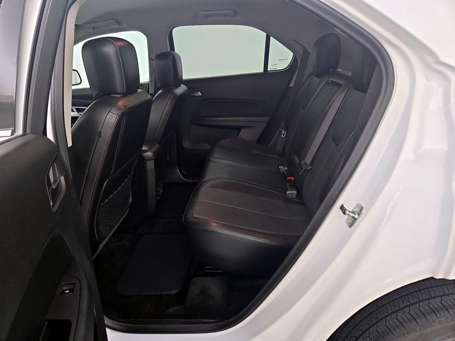 Thumbnail: 2017 Chevrolet Equinox - 18