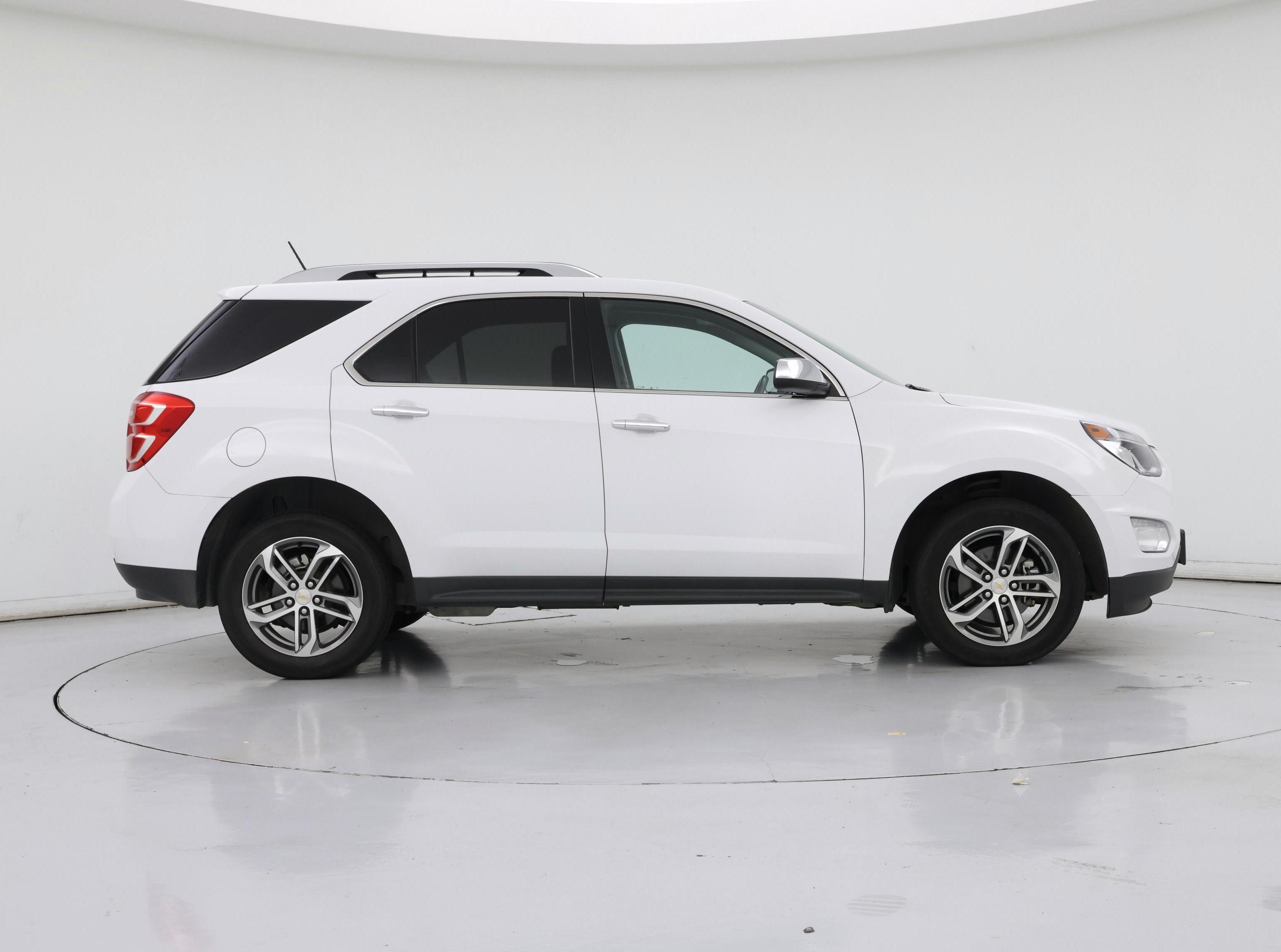Thumbnail: 2017 Chevrolet Equinox - 7