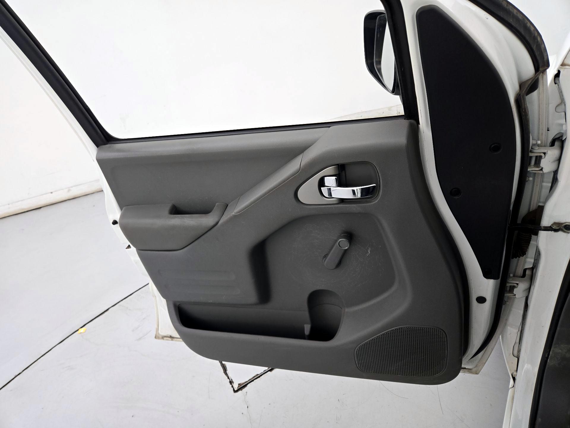 Thumbnail: 2018 Nissan Frontier - 12