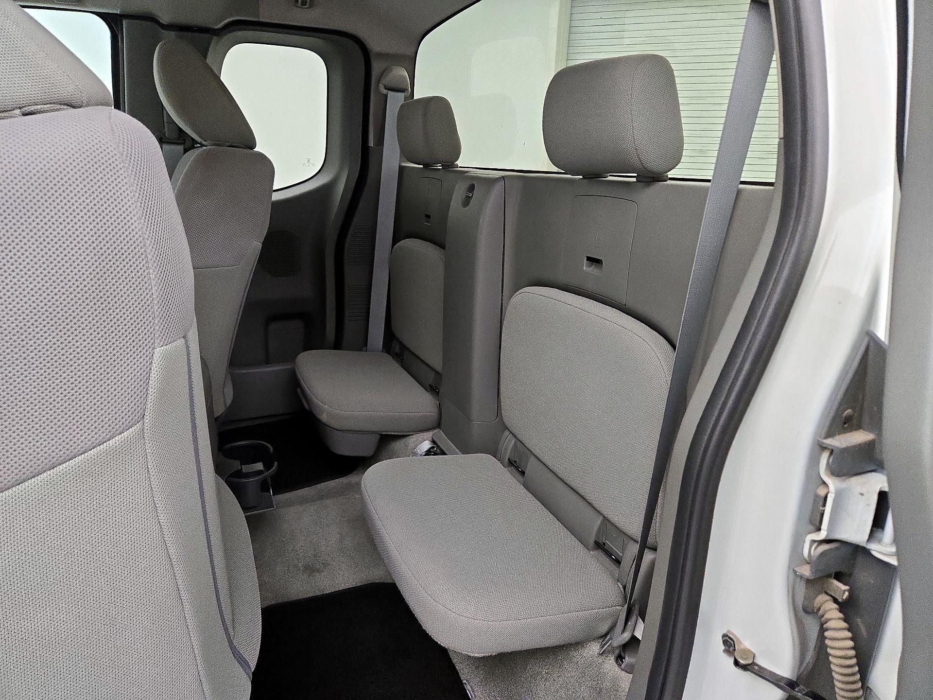 Thumbnail: 2018 Nissan Frontier - 19