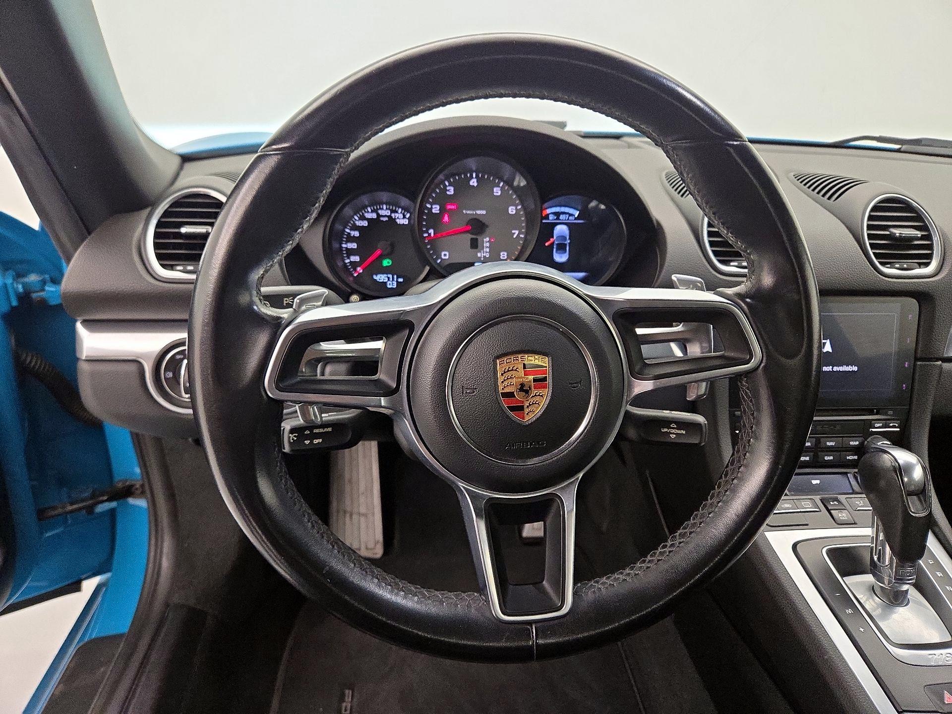 Thumbnail: 2018 Porsche 718 Boxster - 10