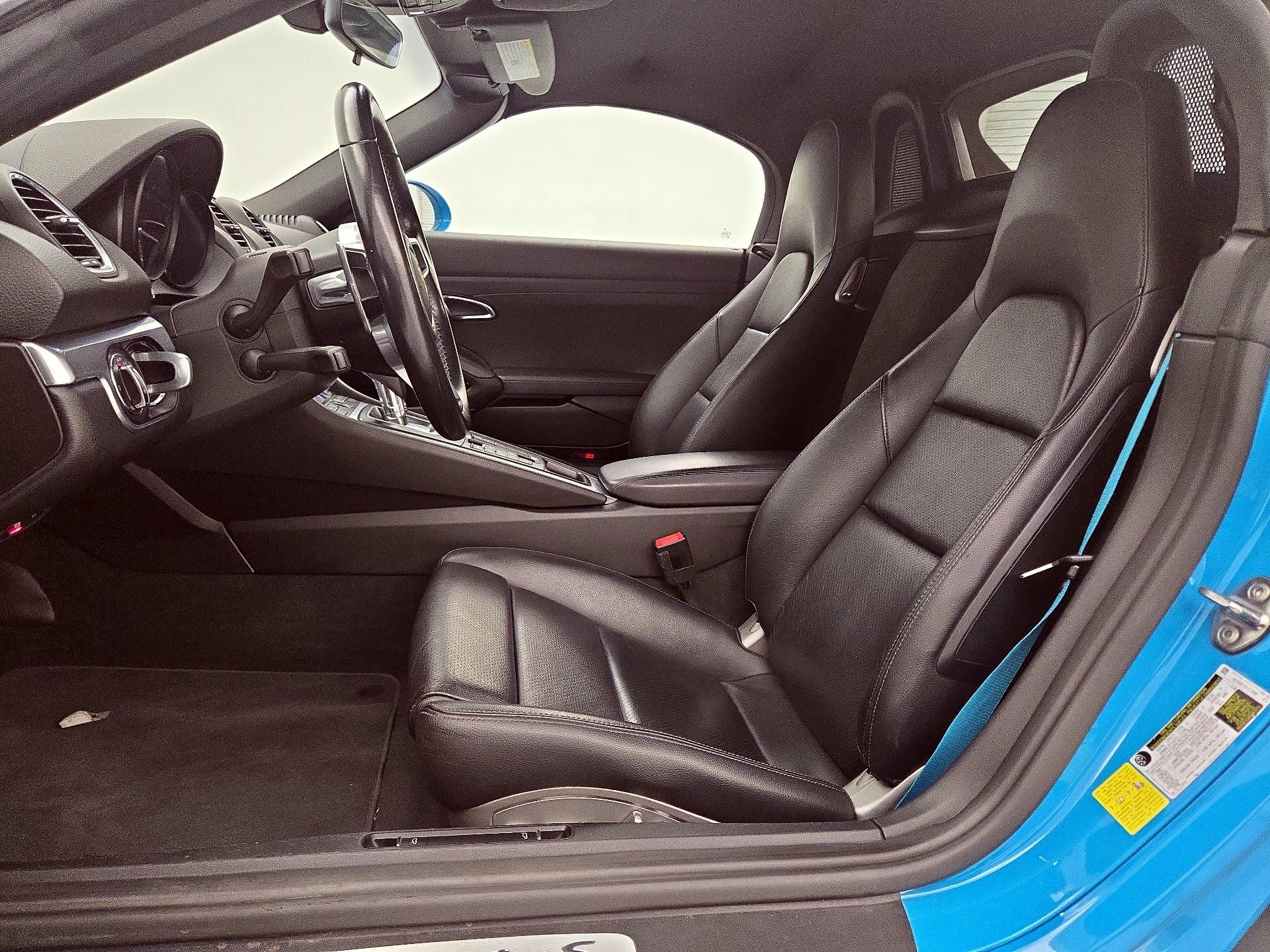 Thumbnail: 2018 Porsche 718 Boxster - 11