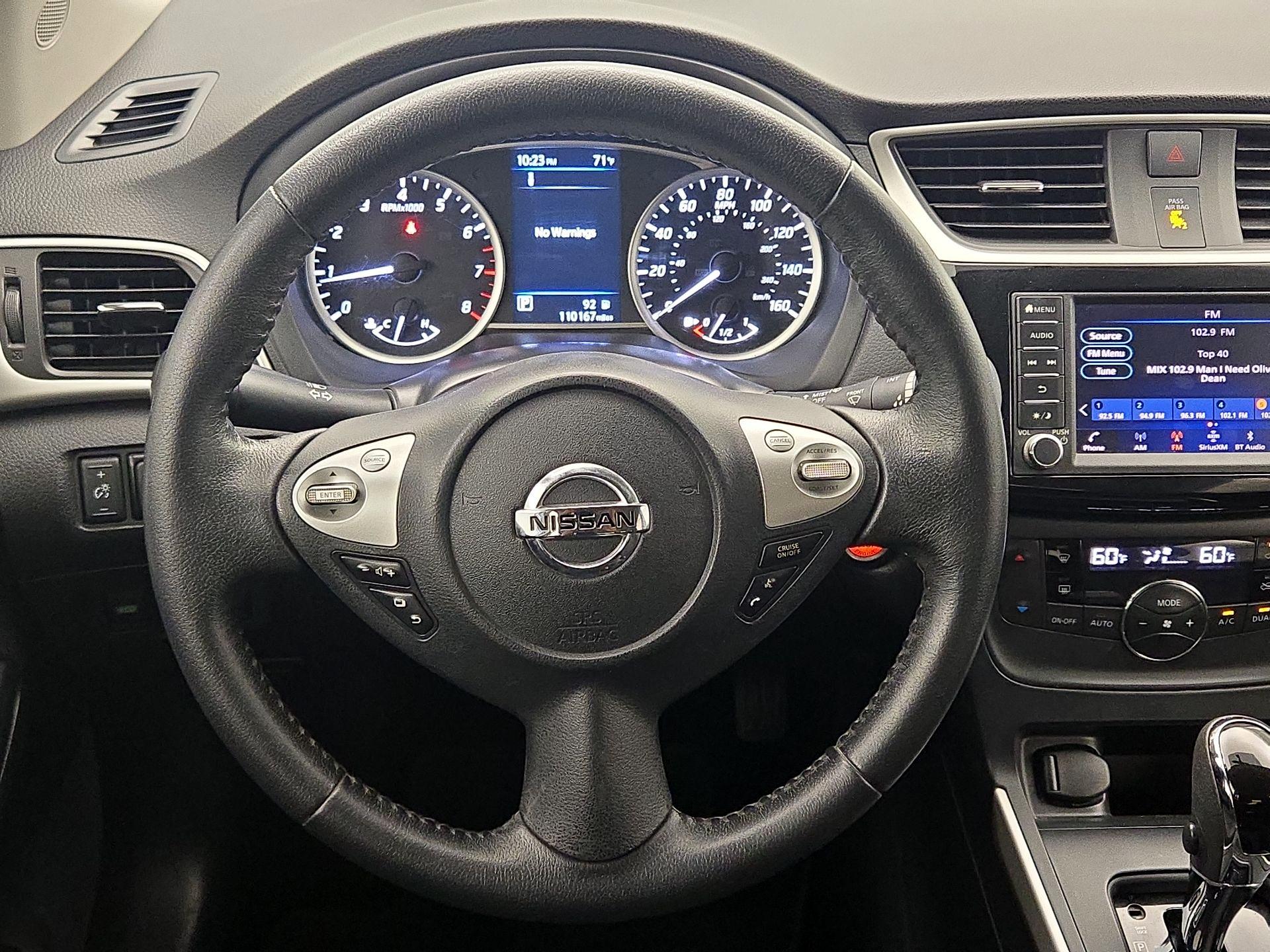 Thumbnail: 2019 Nissan Sentra - 10