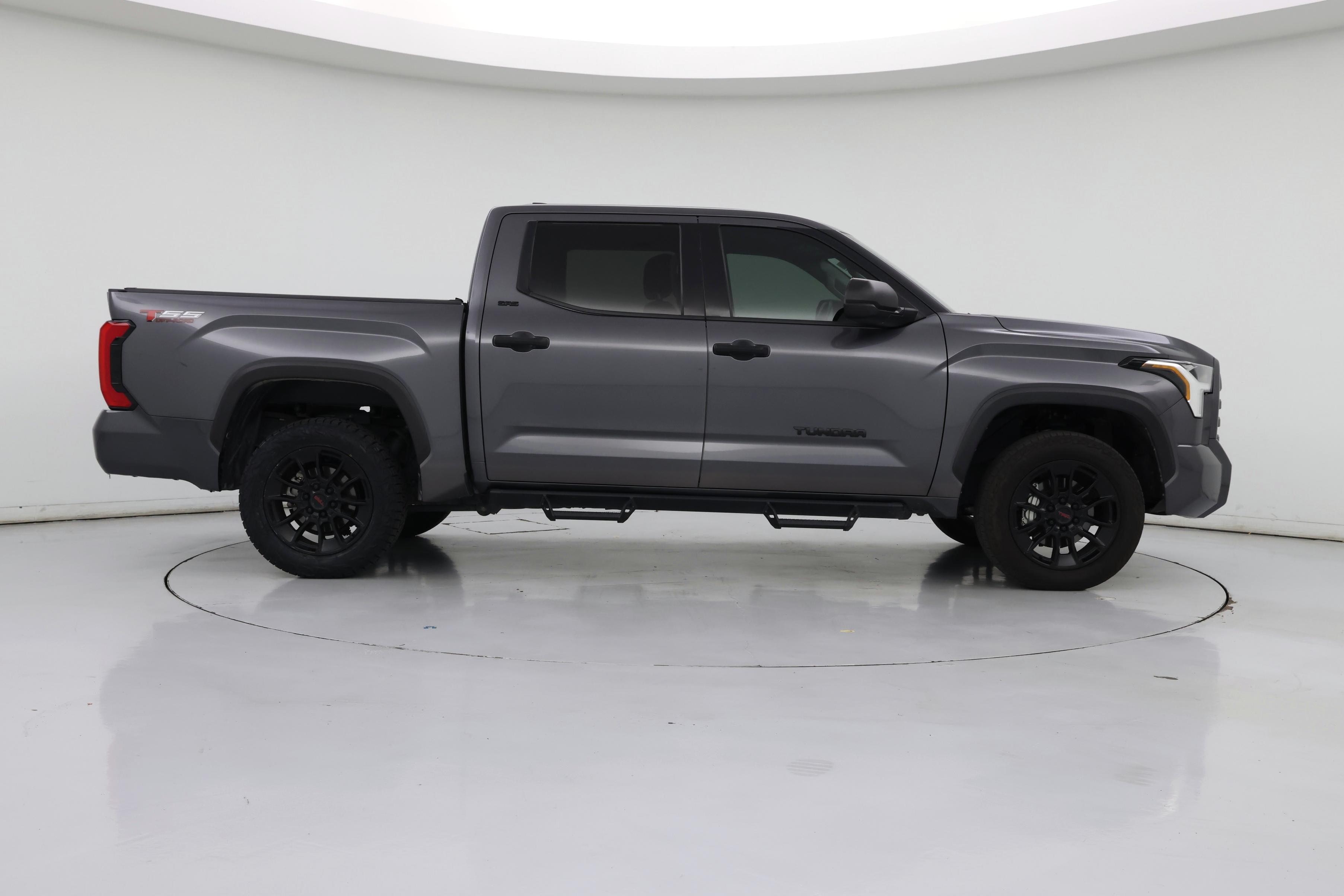 Thumbnail: 2023 Toyota Tundra - 7