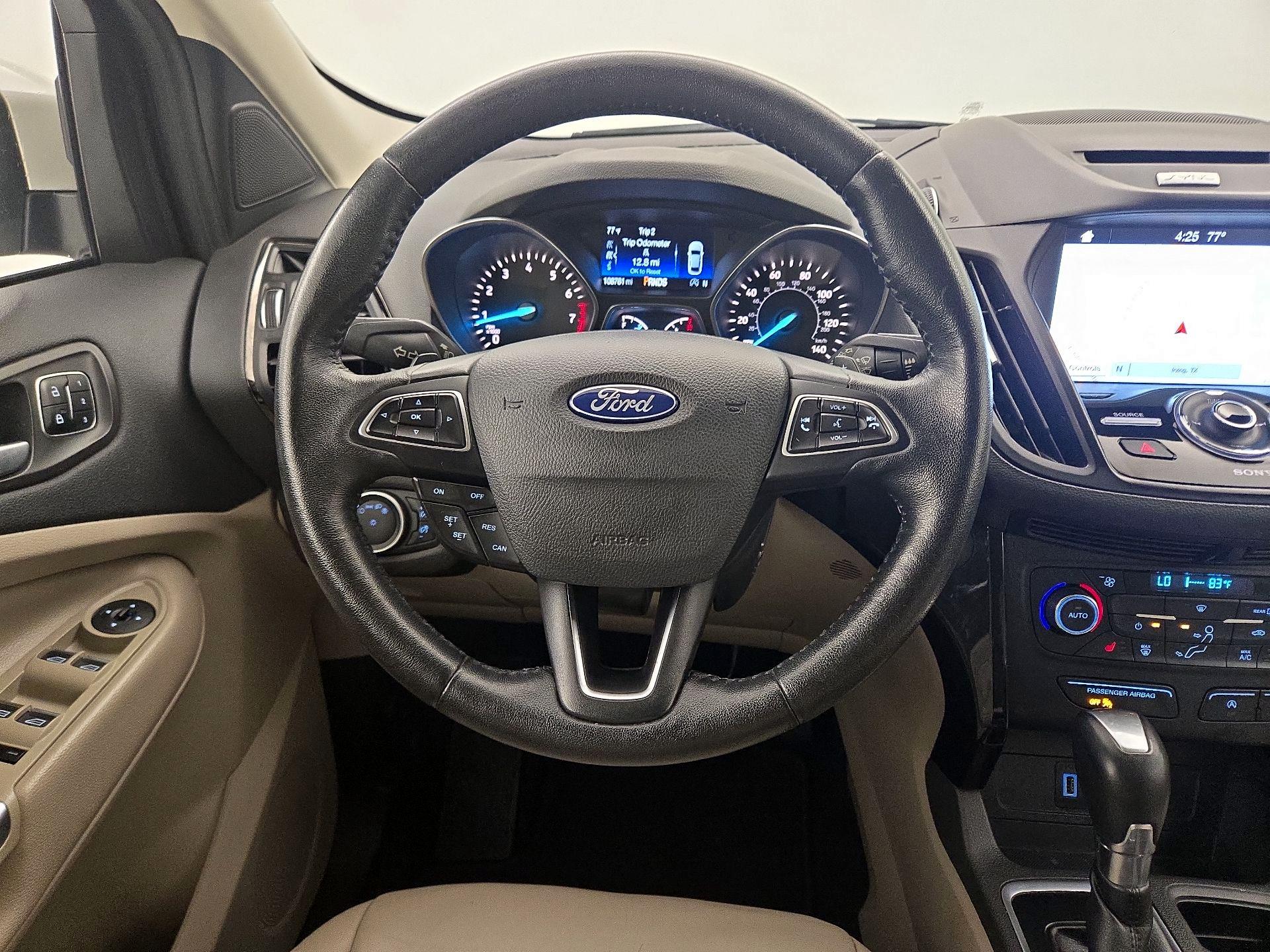 Thumbnail: 2017 Ford Escape - 10