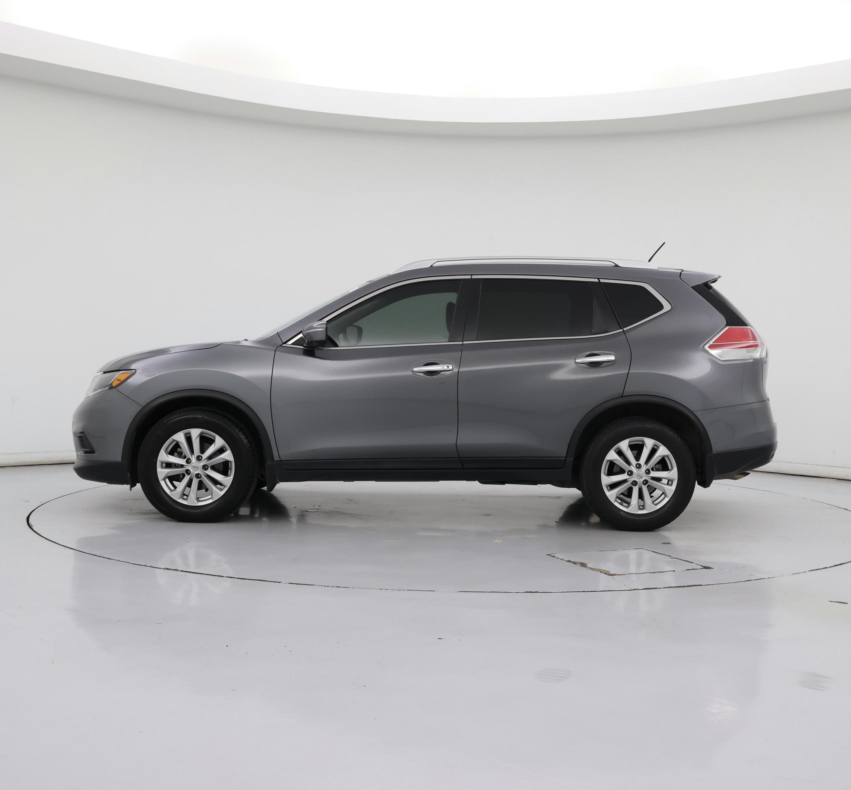 Thumbnail: 2015 Nissan Rogue - 3