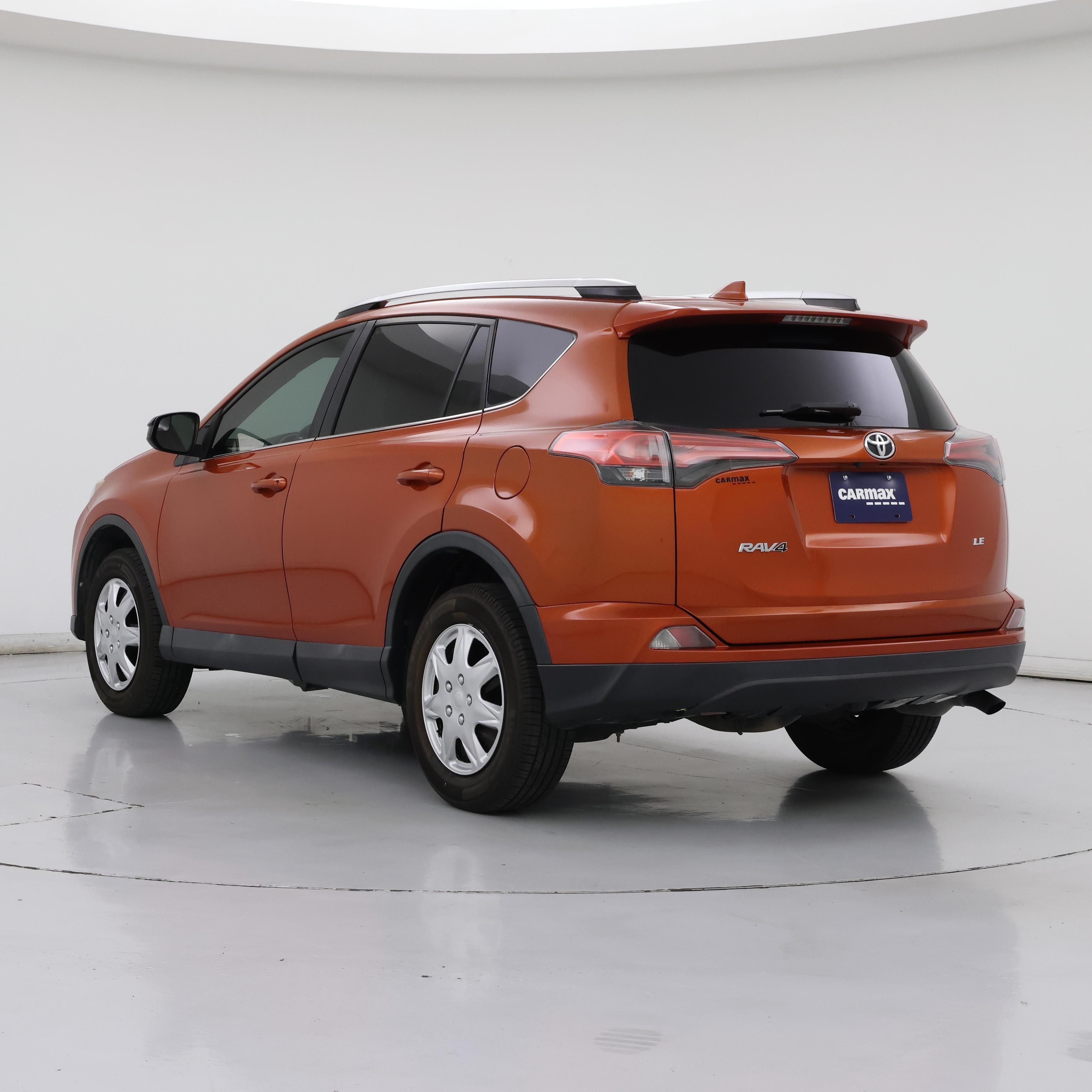 Thumbnail: 2016 Toyota RAV4 - 2
