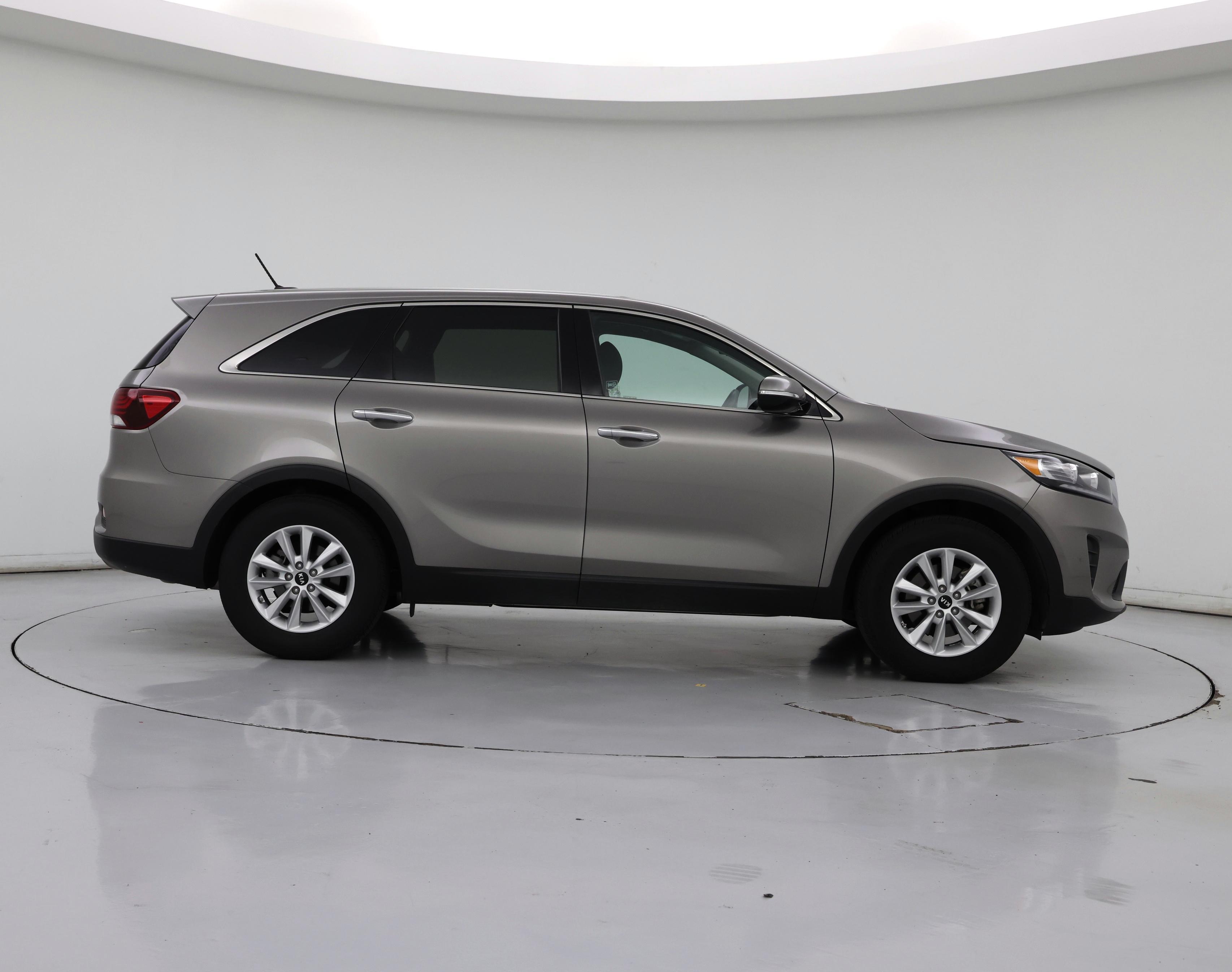 Thumbnail: 2019 Kia Sorento - 7