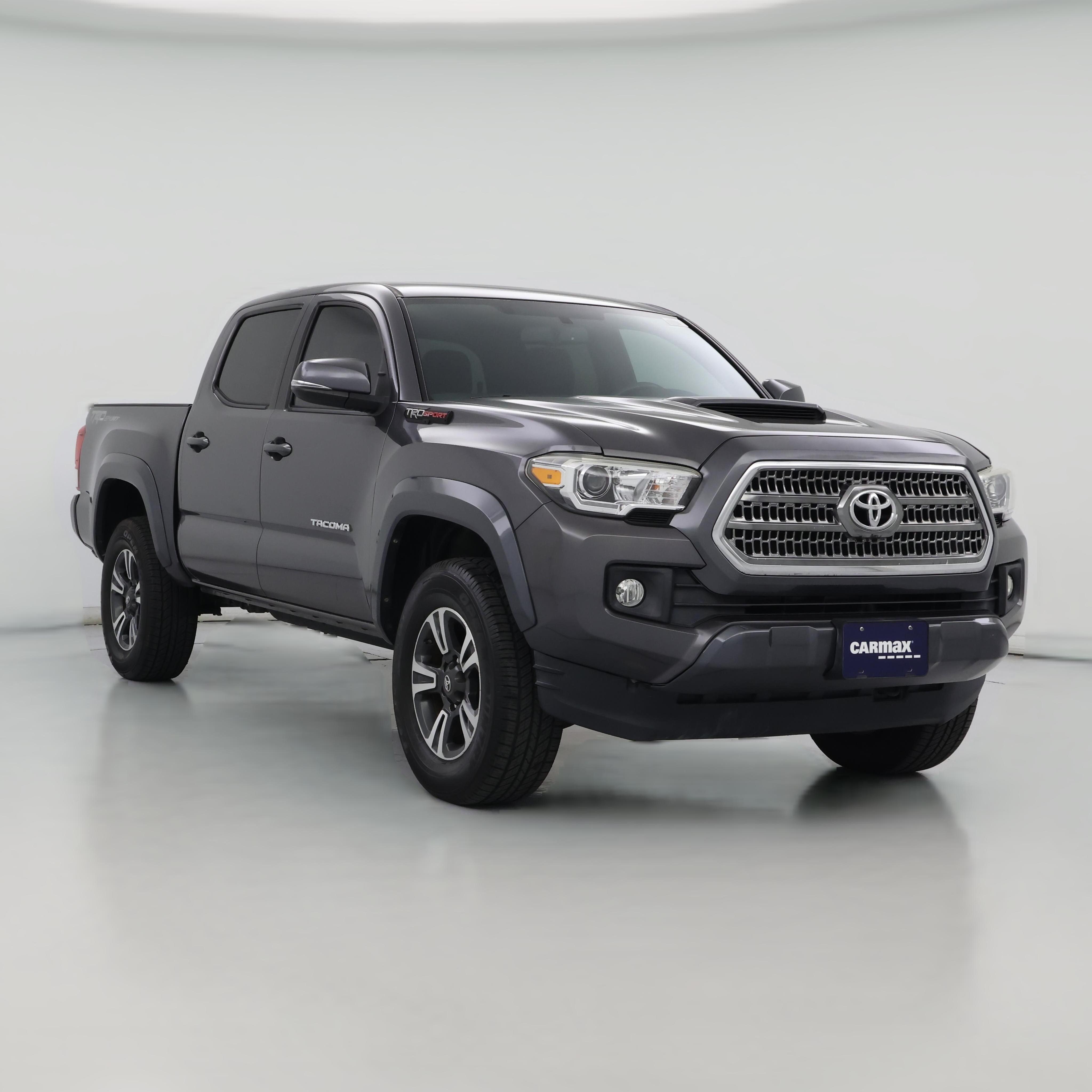 Thumbnail: 2017 Toyota Tacoma - 1