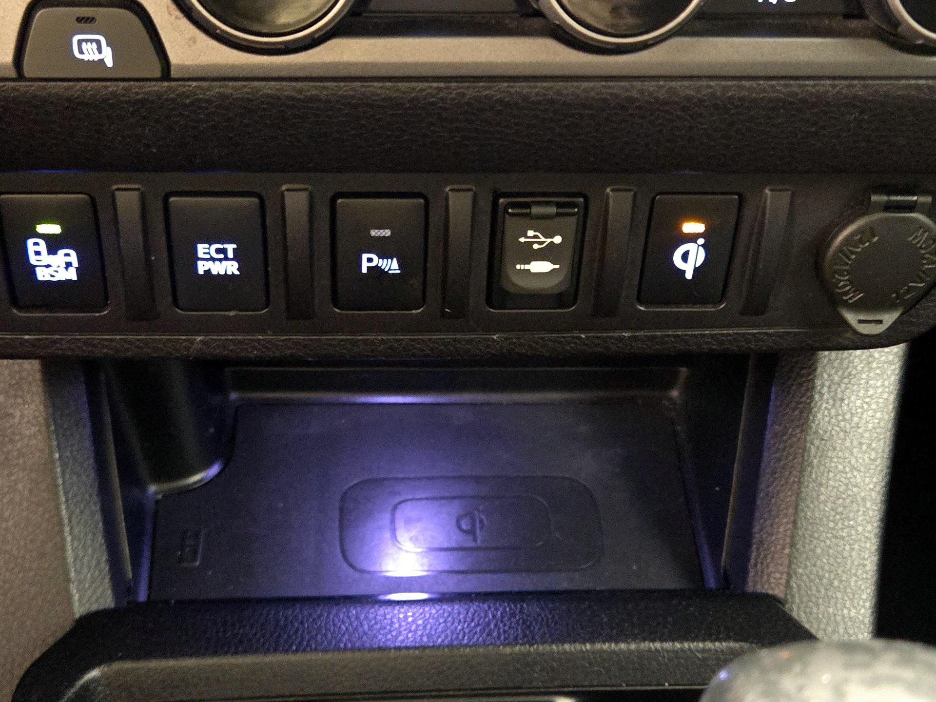 Thumbnail: 2017 Toyota Tacoma - 19