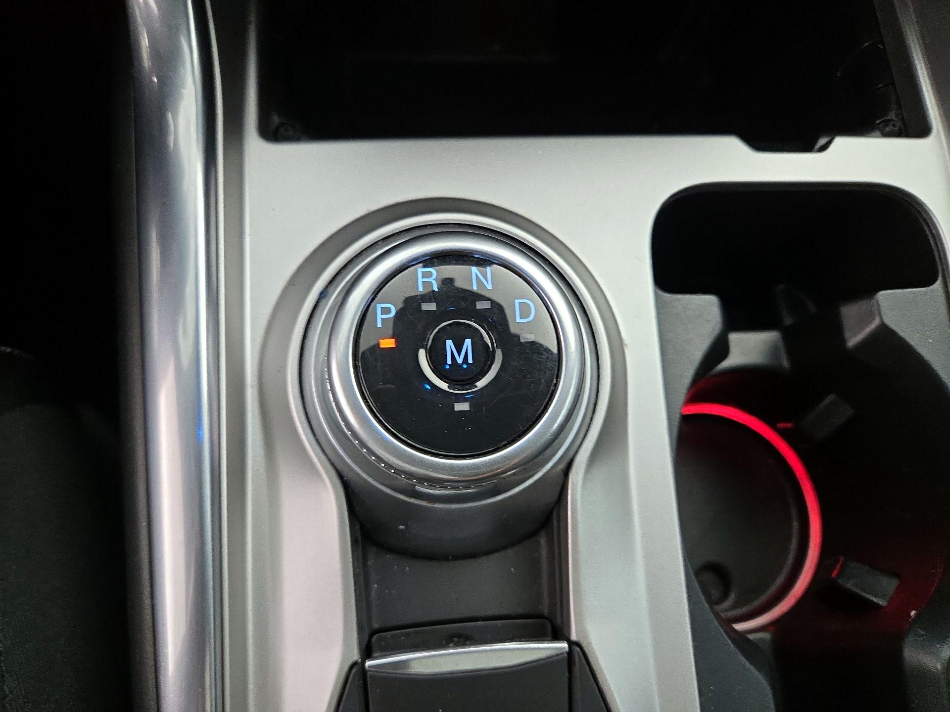 Thumbnail: 2020 Ford Explorer - 18