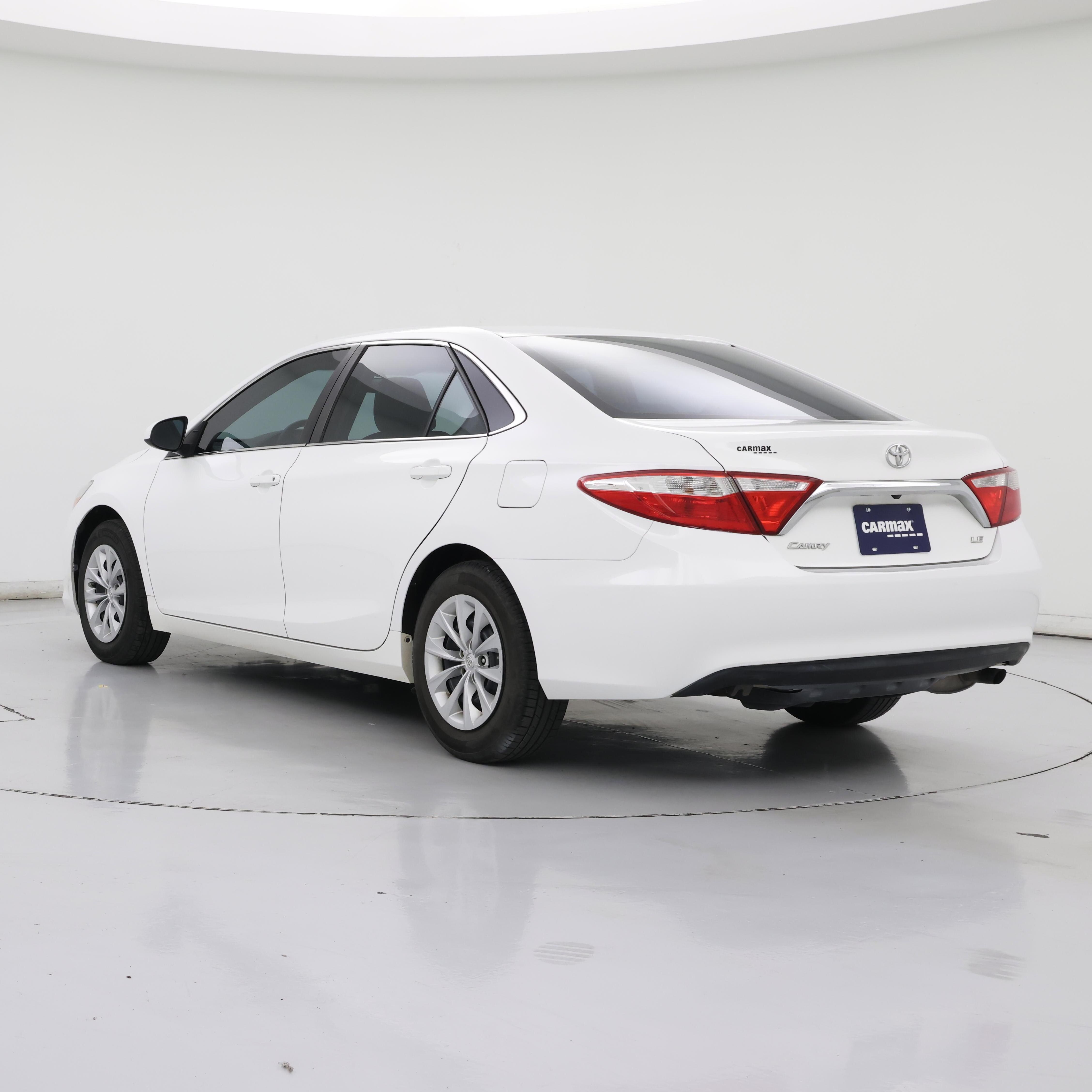 Thumbnail: 2016 Toyota Camry - 2