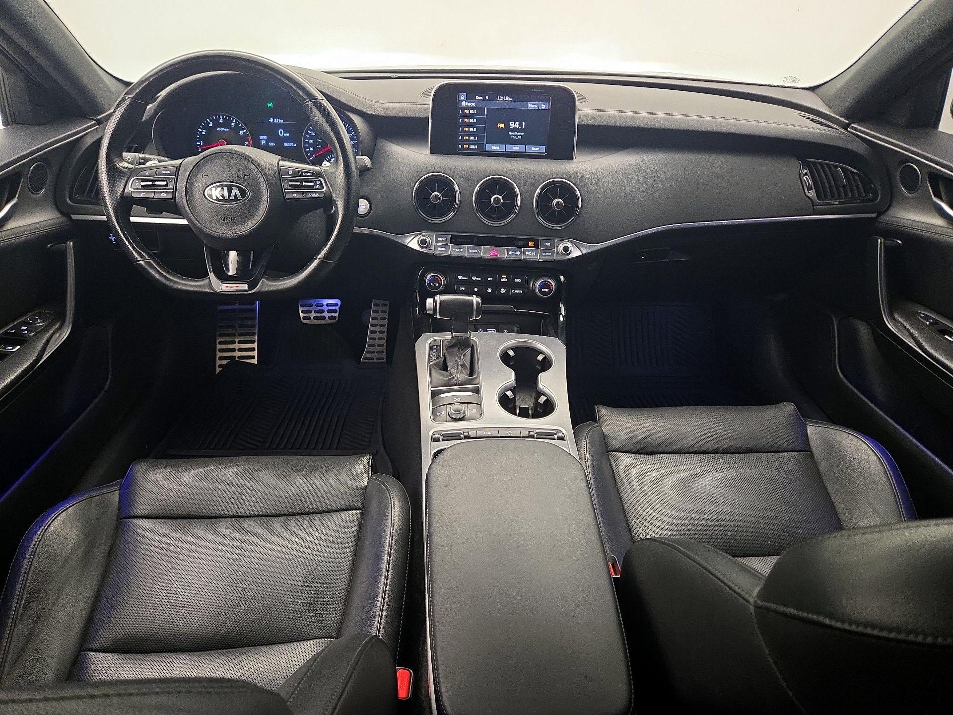 Thumbnail: 2019 Kia Stinger - 9