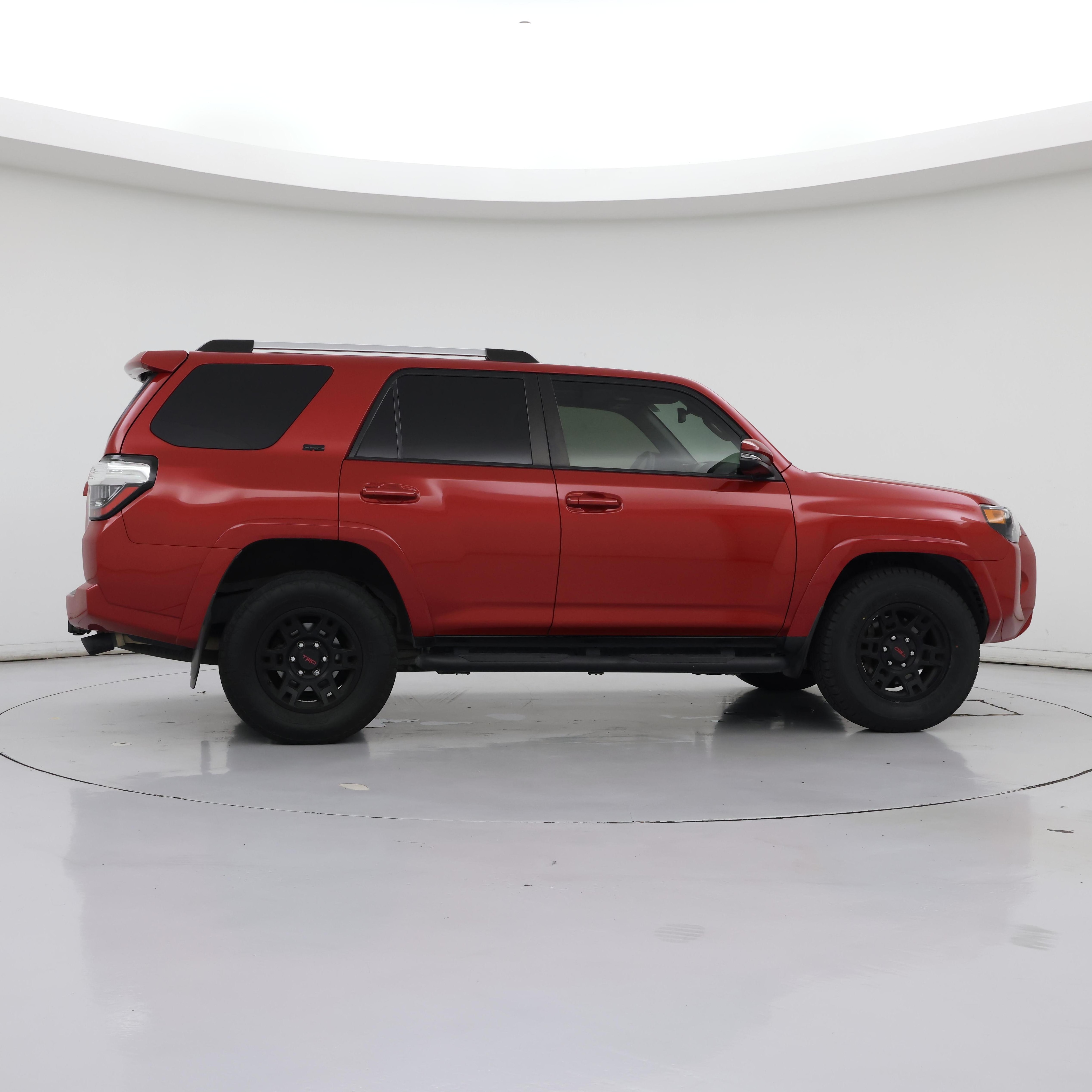 Thumbnail: 2021 Toyota 4Runner - 7