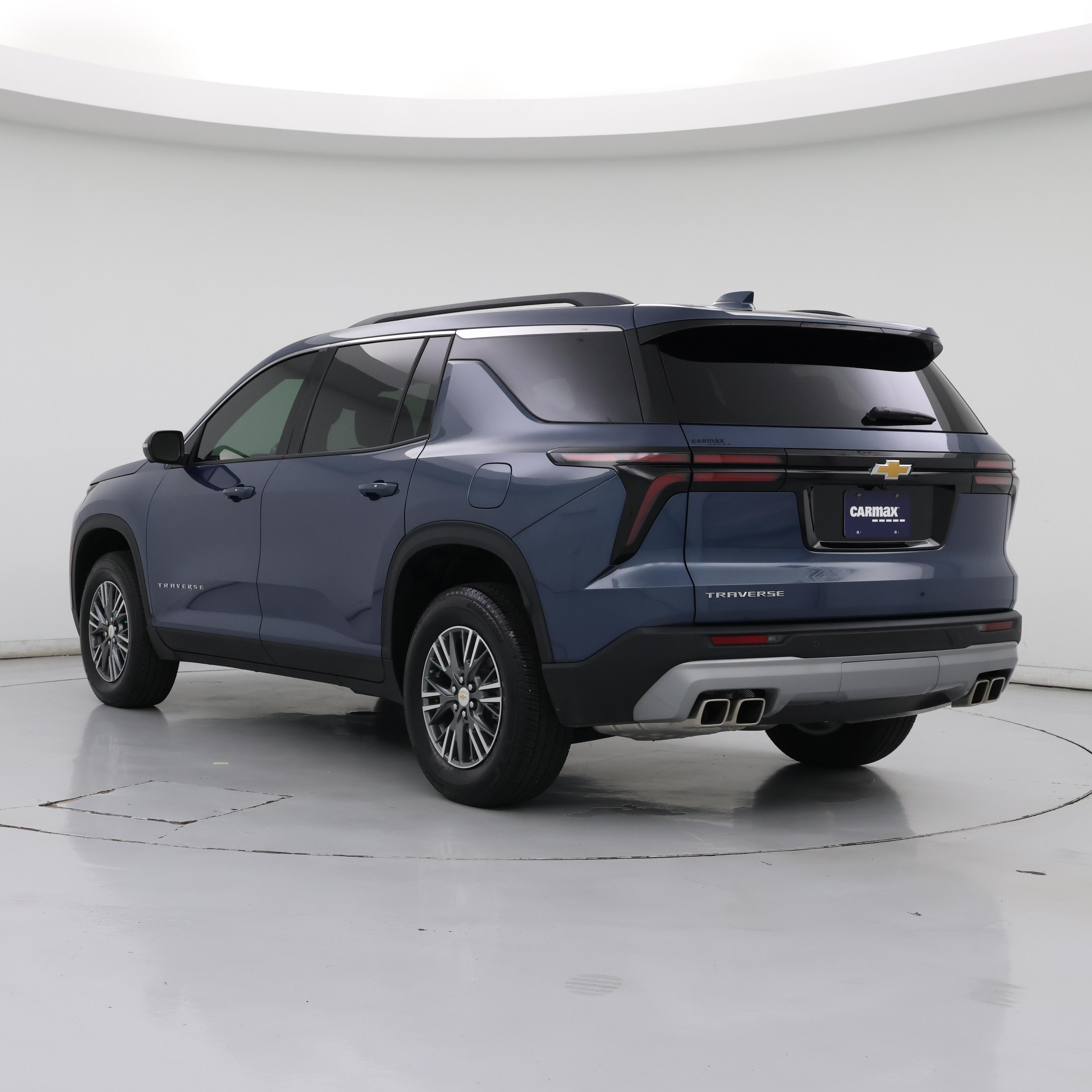 Thumbnail: 2025 Chevrolet Traverse - 2