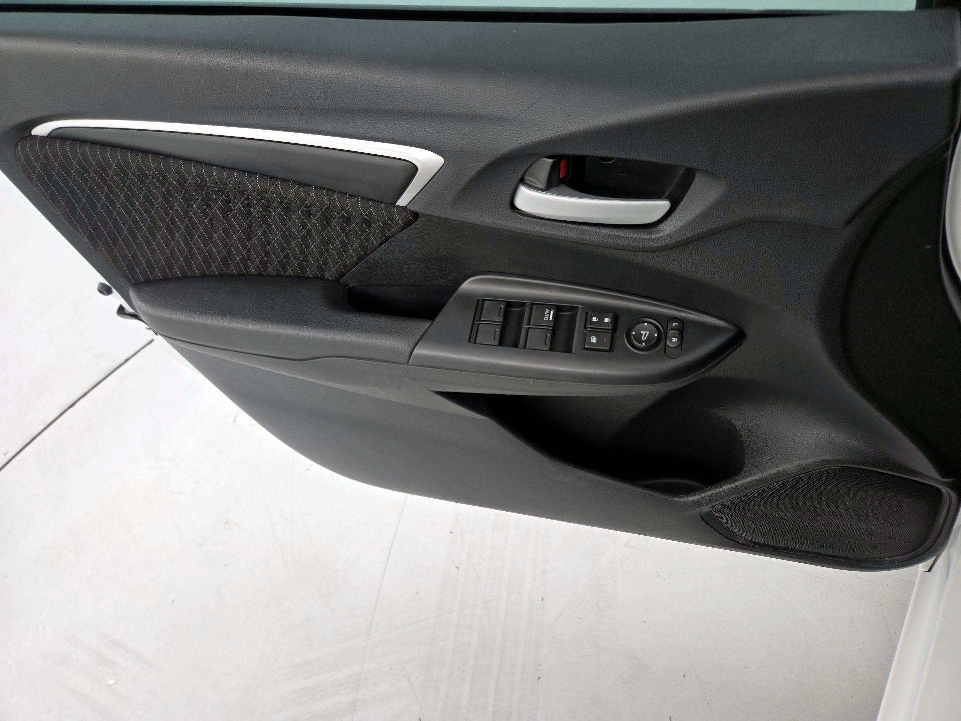 Thumbnail: 2020 Honda Fit - 12