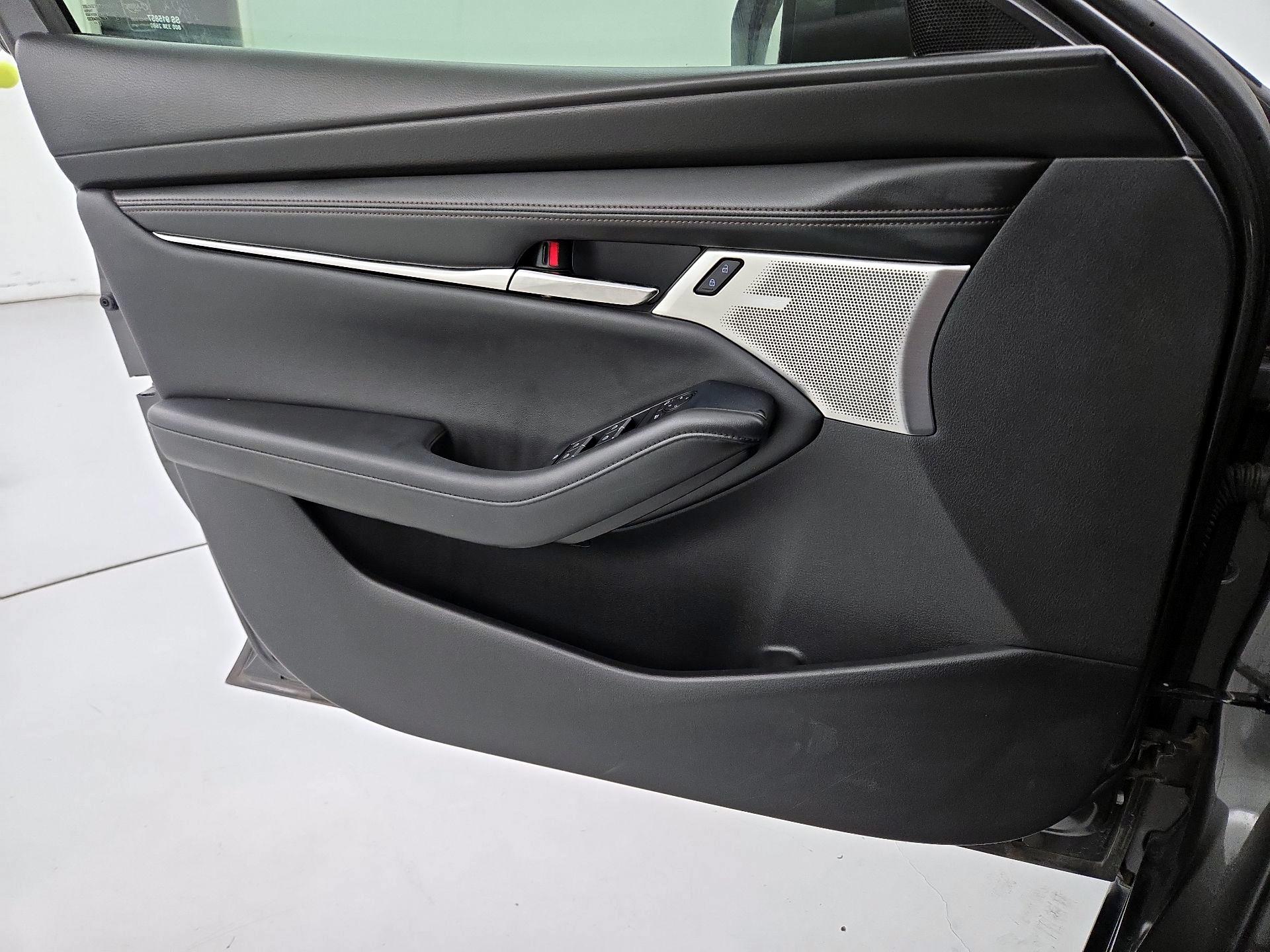 Thumbnail: 2020 Mazda Mazda3 - 12