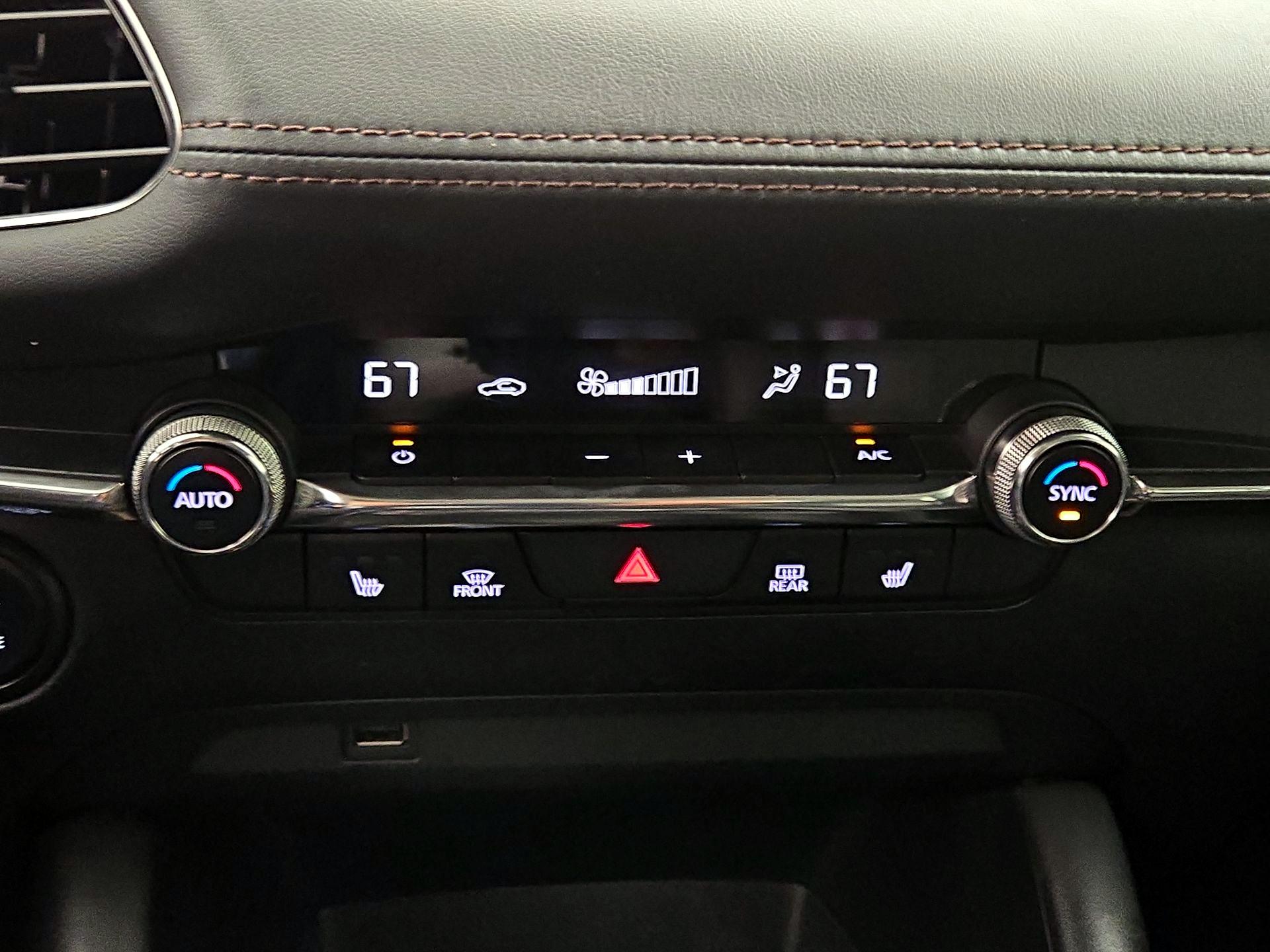 Thumbnail: 2020 Mazda Mazda3 - 17