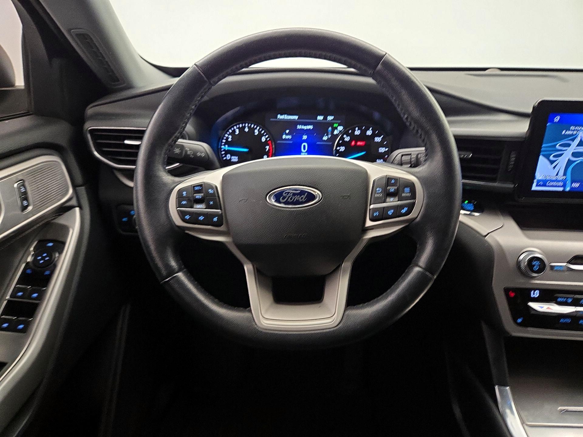 Thumbnail: 2021 Ford Explorer - 10