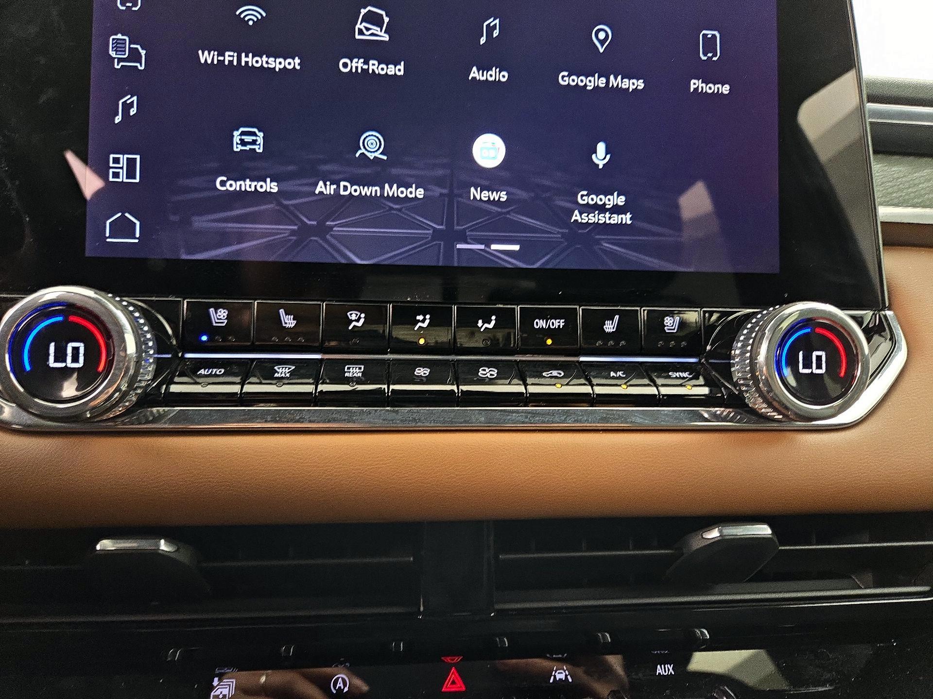 Thumbnail: 2025 GMC Canyon - 17