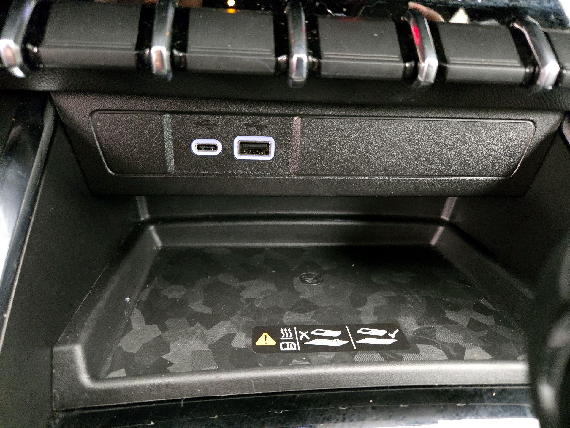 Thumbnail: 2025 GMC Canyon - 19