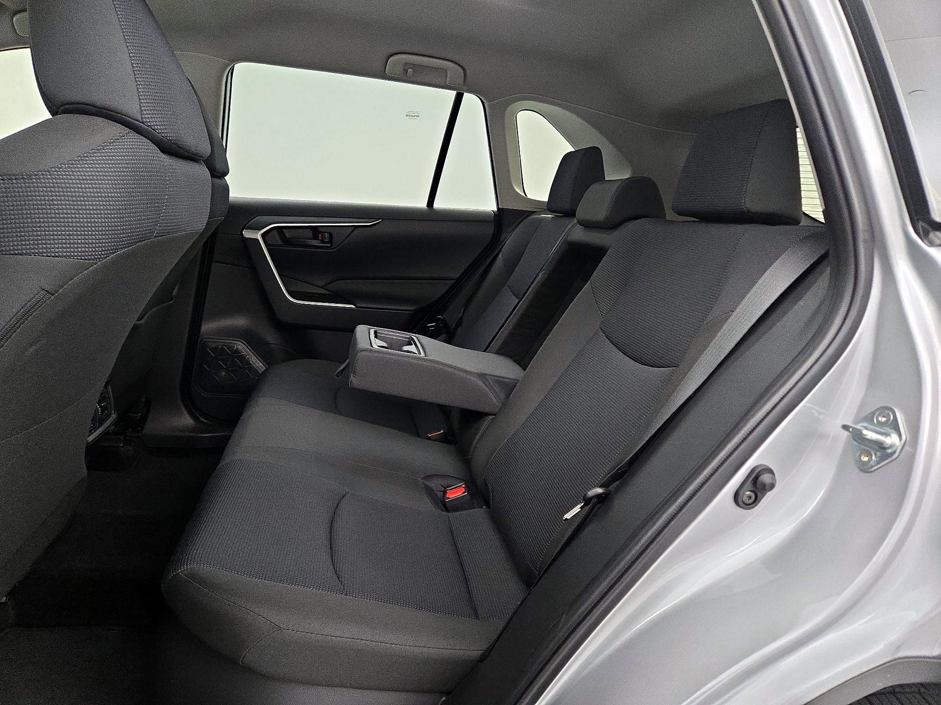 Thumbnail: 2025 Toyota RAV4 - 19